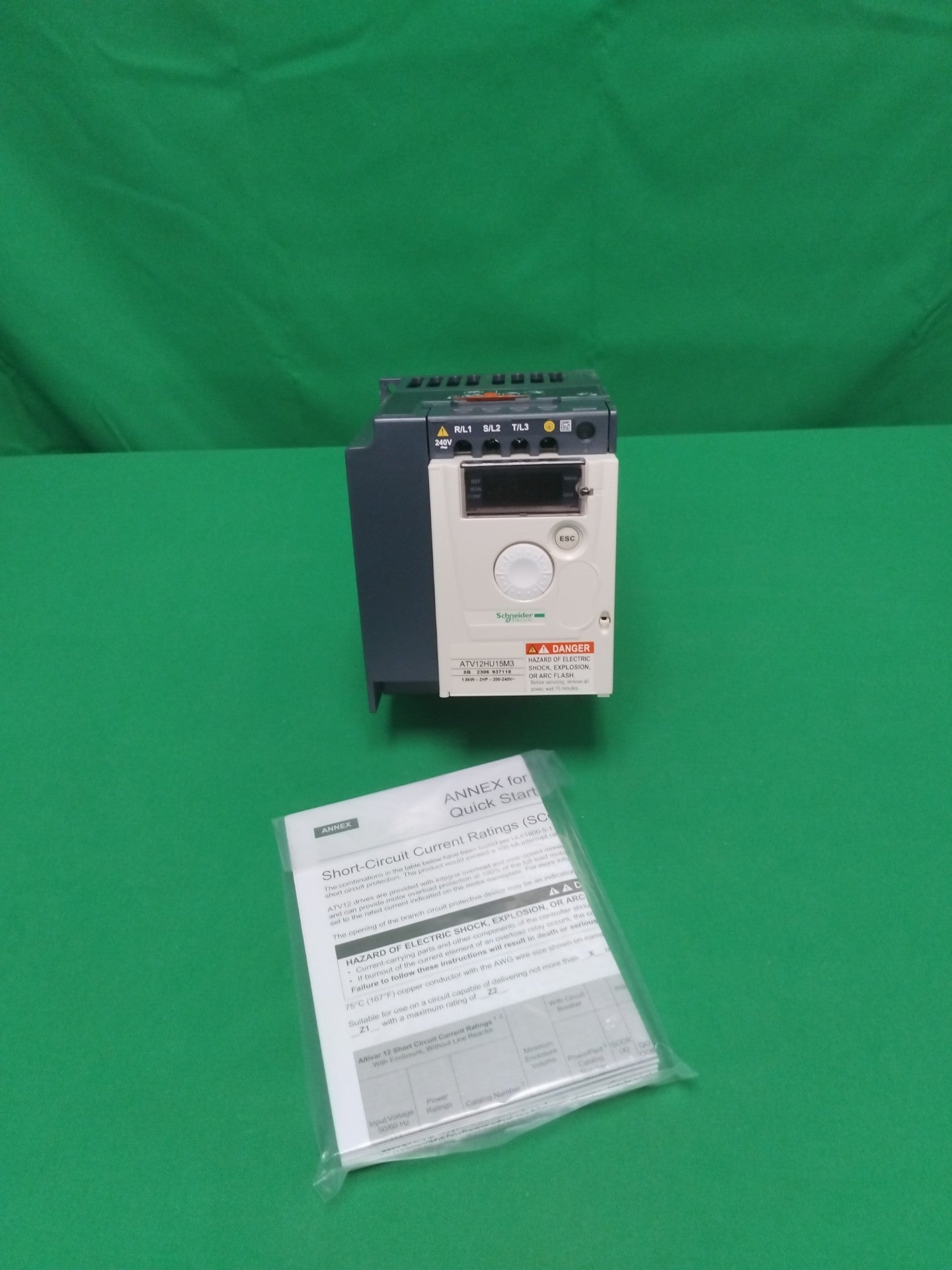 Schneider-Electric ATV12HU15M3 ATV12HU15M3