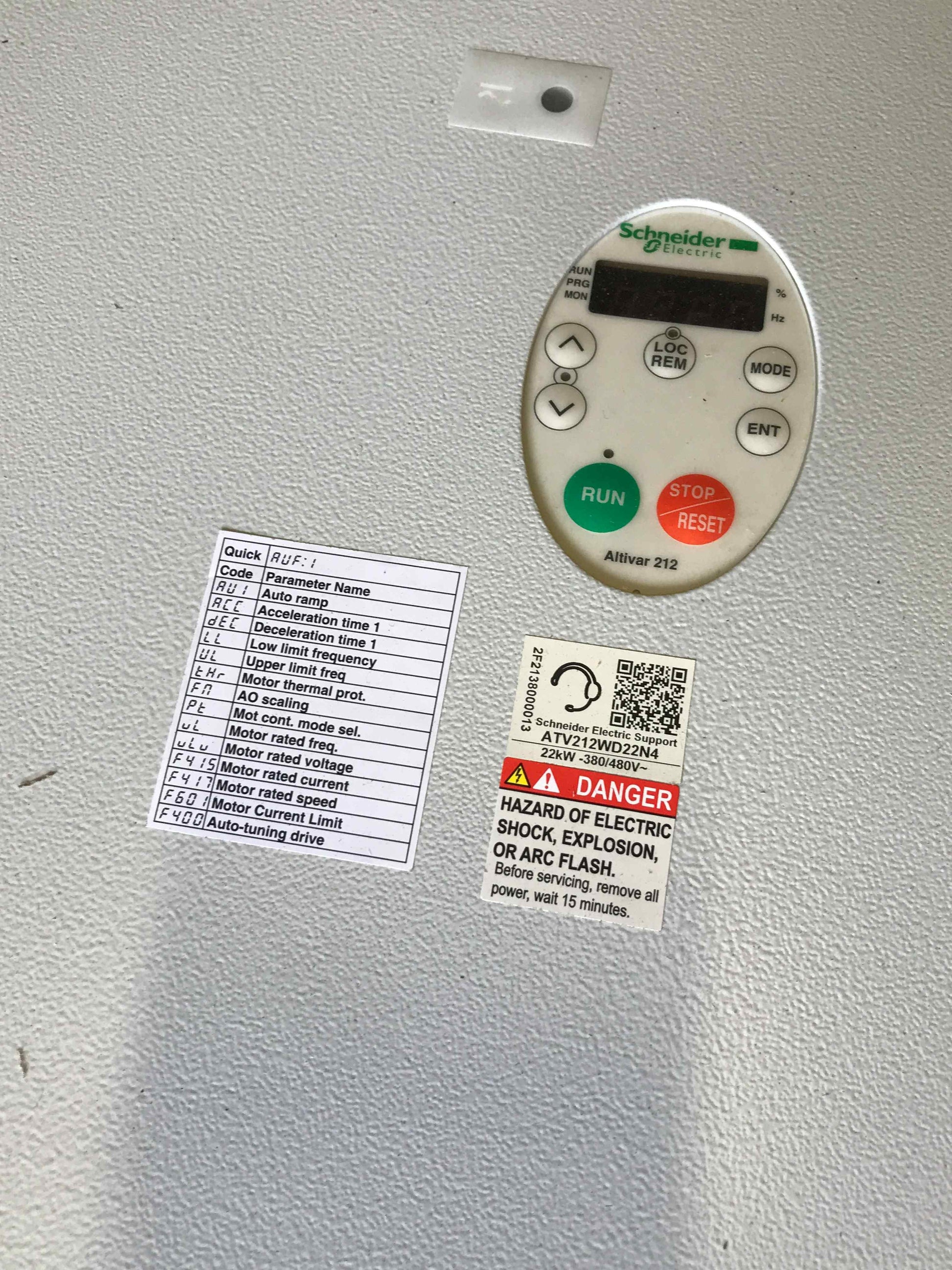 Schneider Electric-ATV212WD22N4/ATV212WD22N4