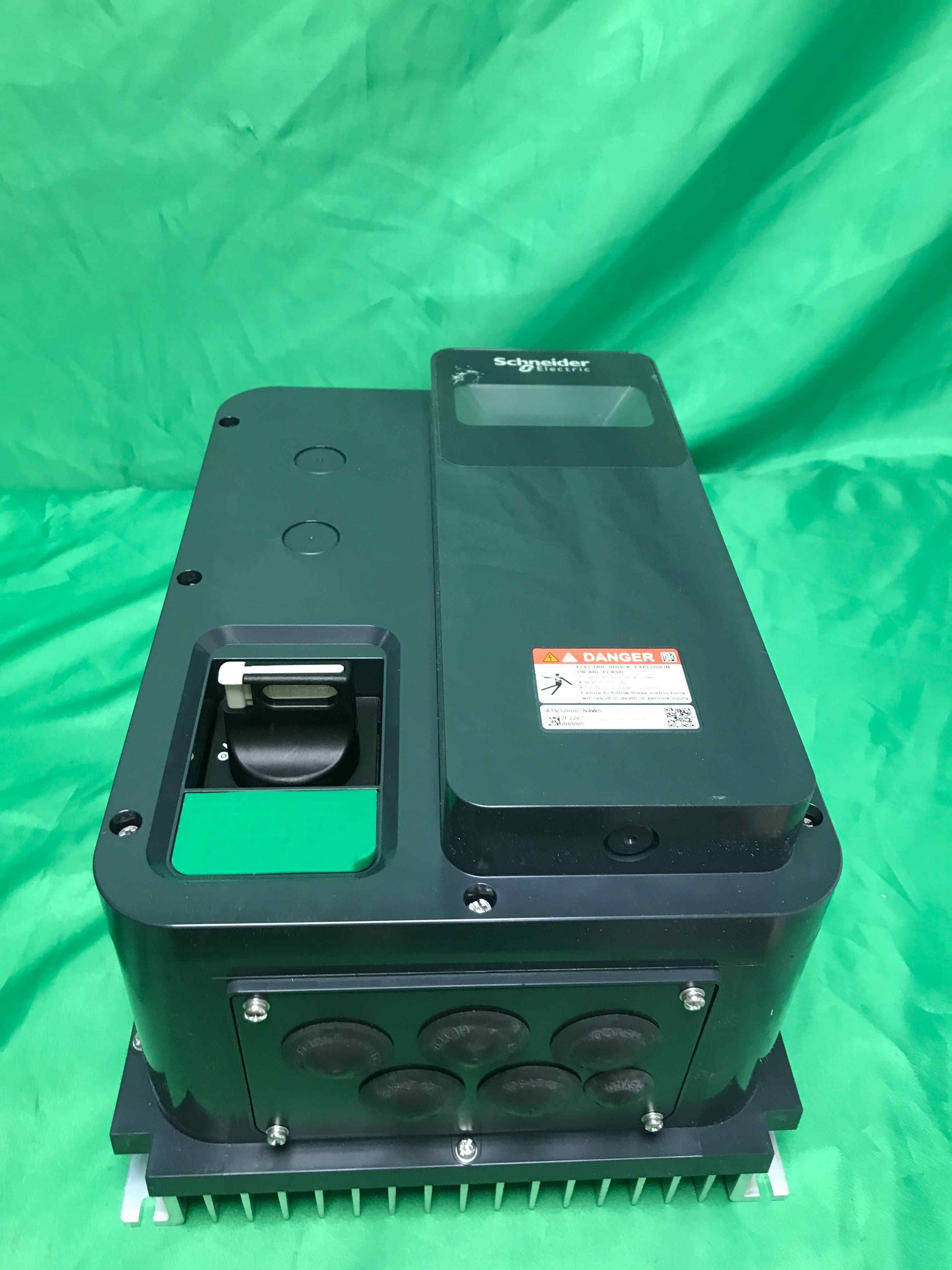 Schneider Electric-ATV320U07N4WS/ATV320U07N4WS