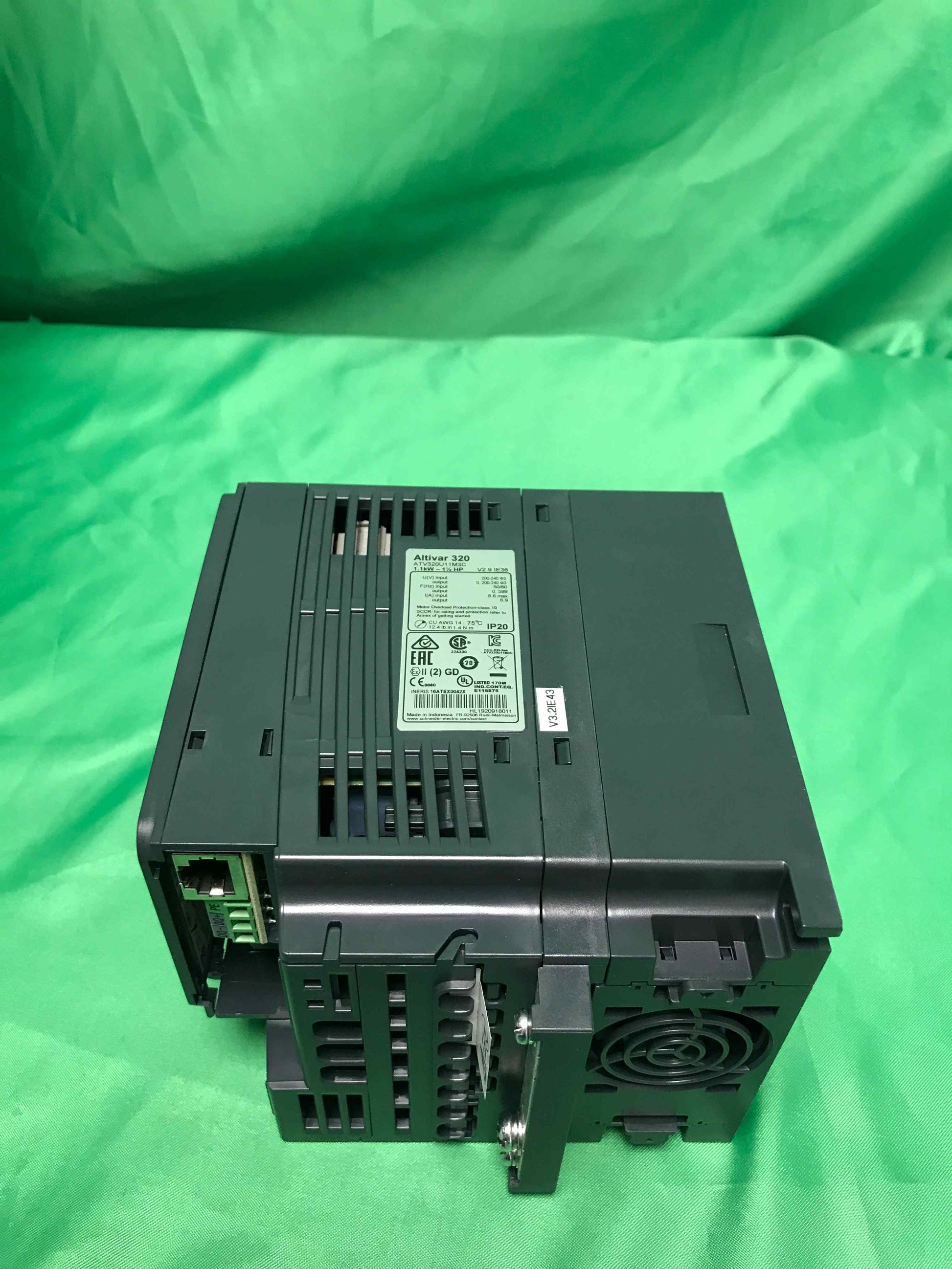 Schneider Electric-ATV320U11M3C/ATV320U11M3C