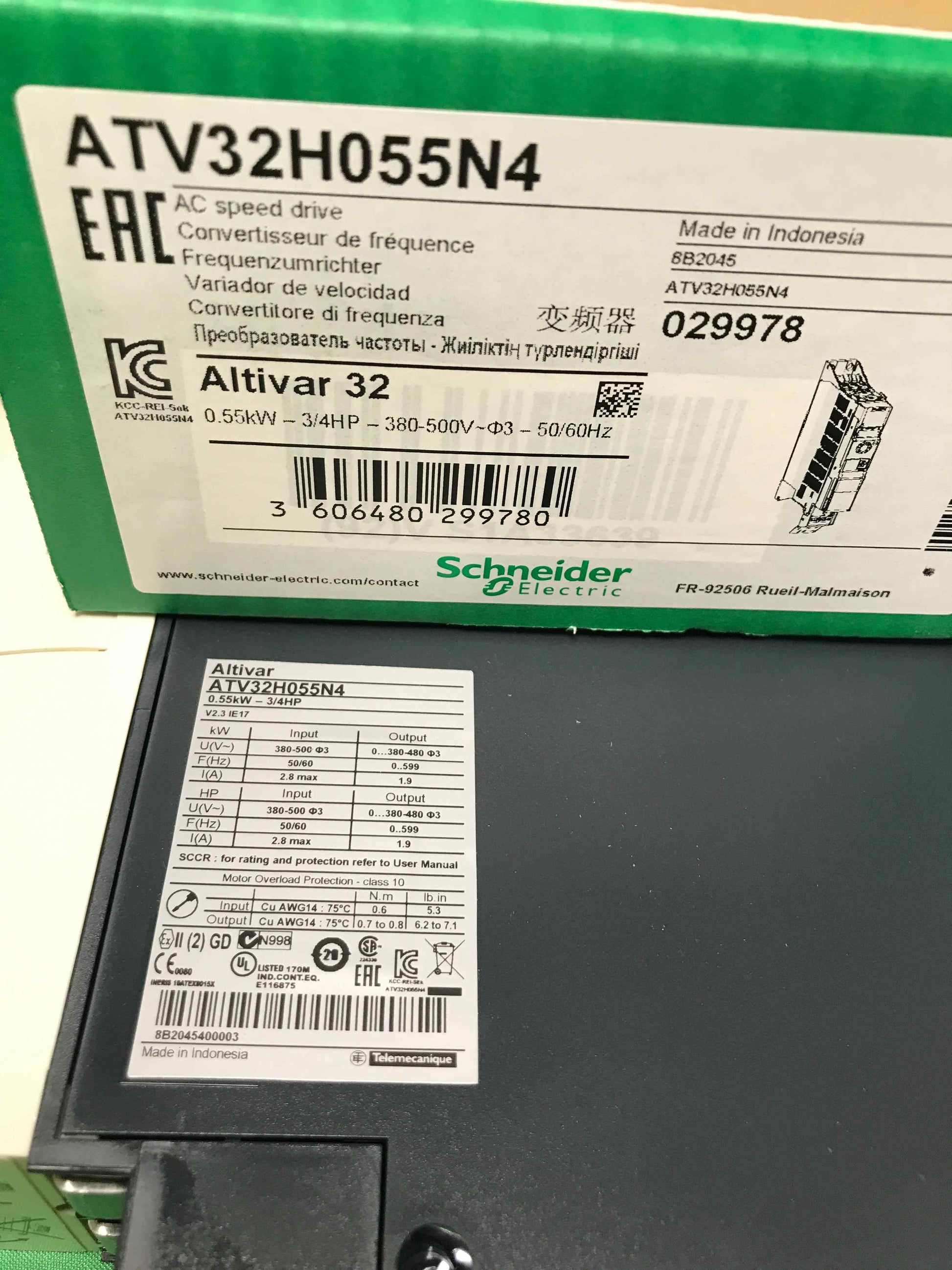 SCHNEIDER ELECTRIC ATV32H055N4 ATV32H055N4 ( 18 months warranty )