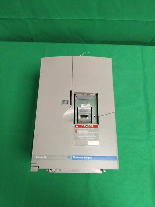 Telemecanique ATV58HU54N4 ATV58HU54N4 Defective