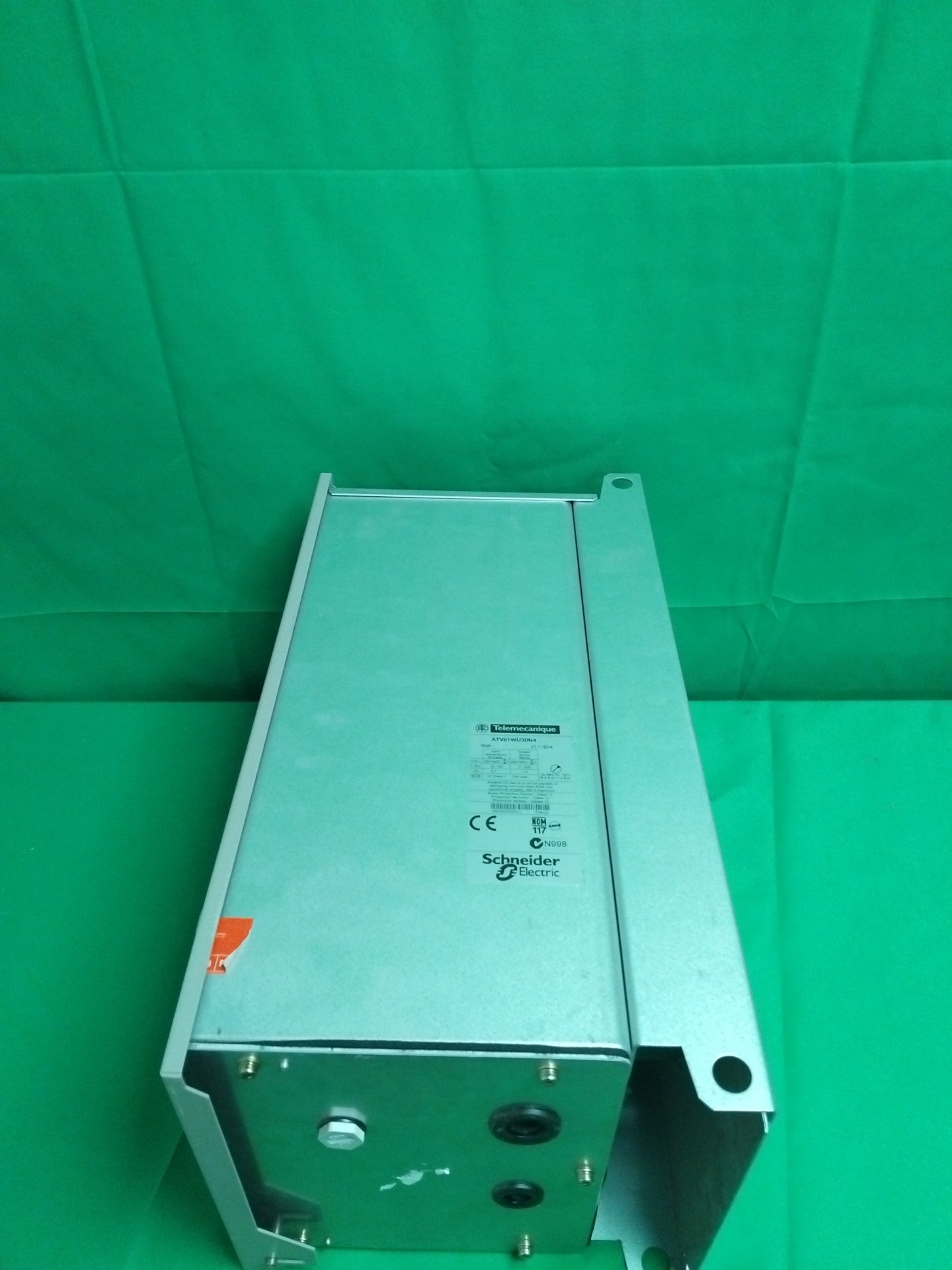 Schneider-Electric ATV61WU30N4 ATV61WU30N4 Defective