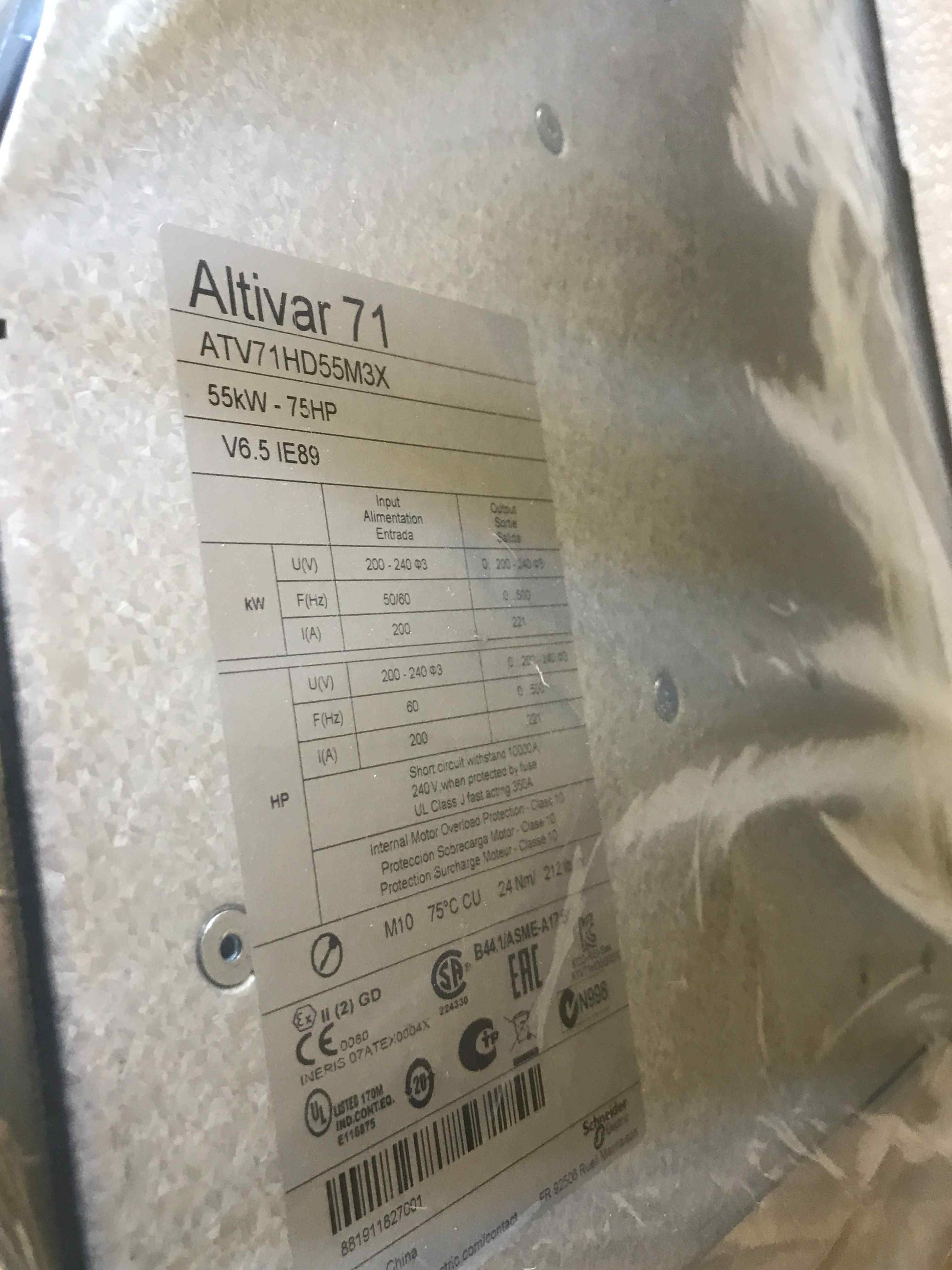 Schneider Electric-ATV71HD55M3X/ATV71HD55M3X