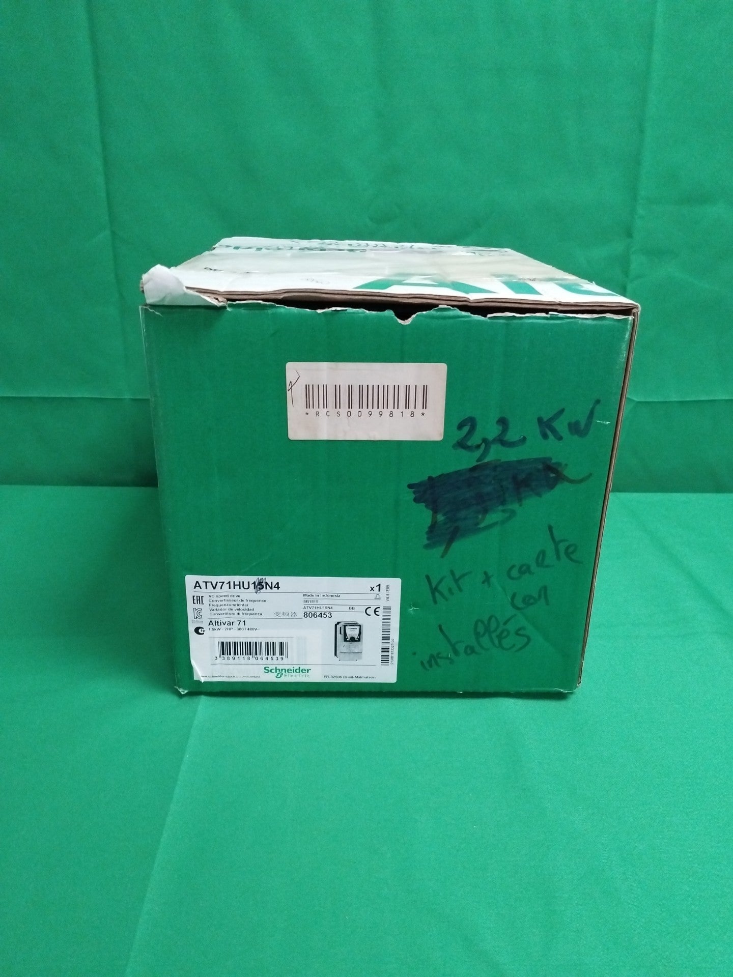 Schneider-Electric ATV71HU22N4 ATV71HU22N4 Defective