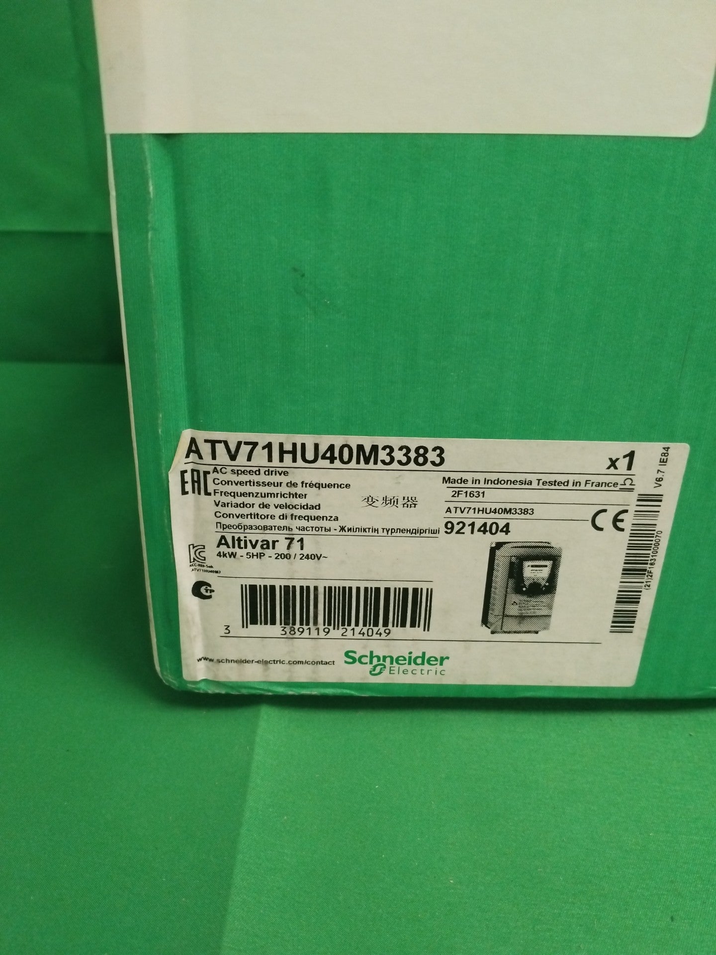 Schneider-Electric ATV71HU40M3383 ATV71HU40M3383 Defective