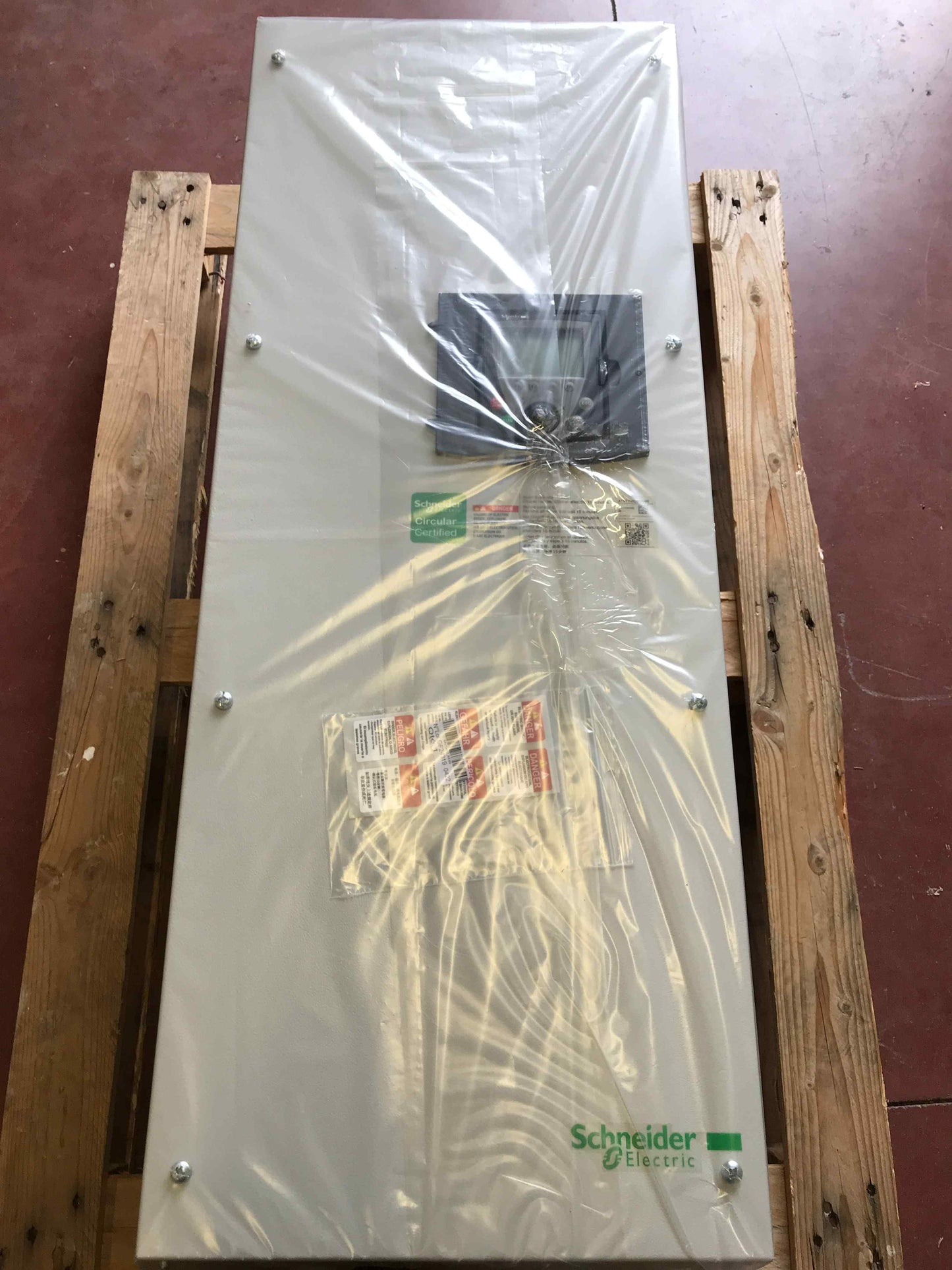 Schneider Electric-ATV71WD55N4/ATV71WD55N4