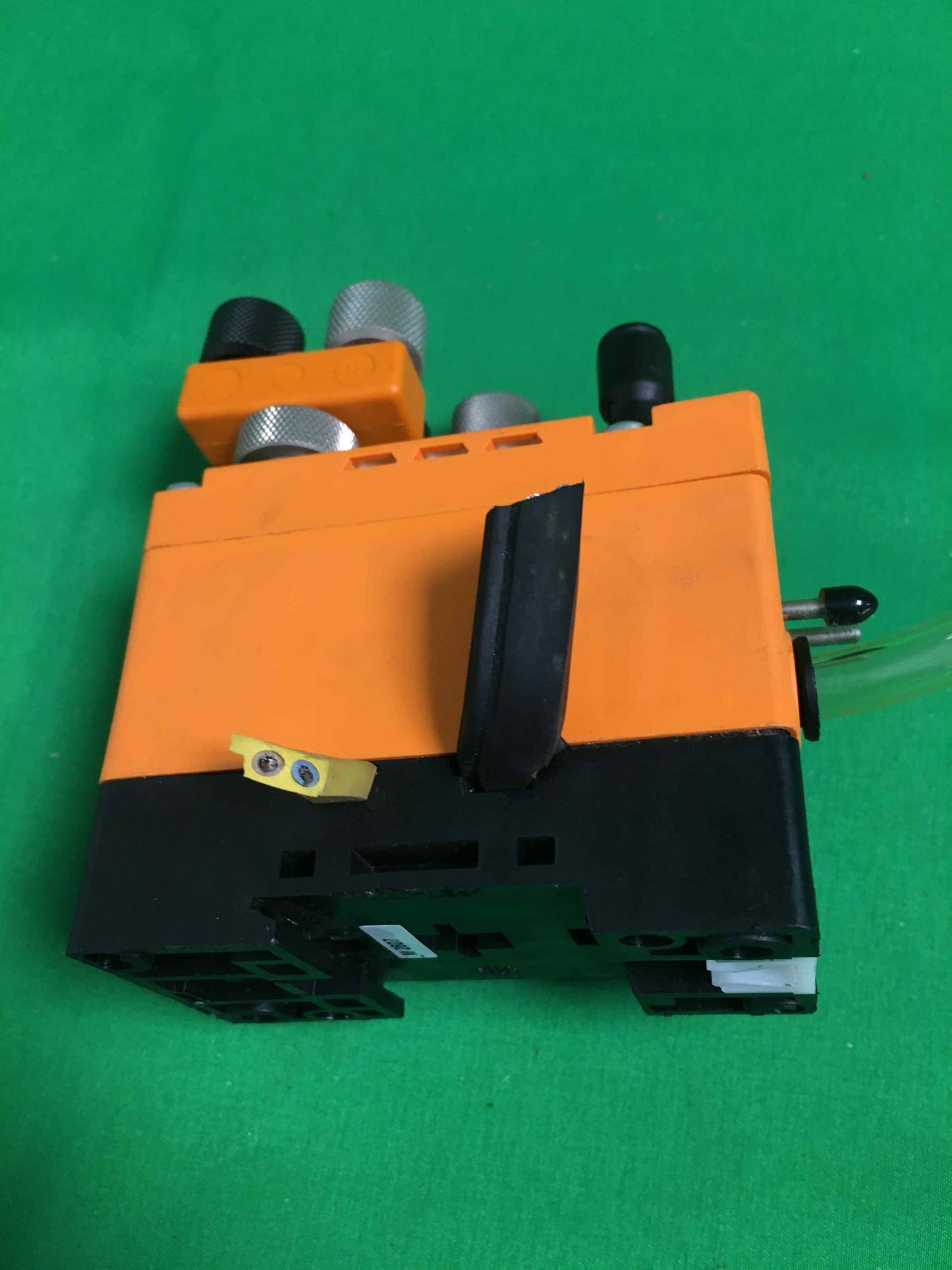 IFM ELECTRONIC AirBox 2x2DI 2PO M12 AirBox2x2DI2POM12 IP65 ORDER NO: AC 2041