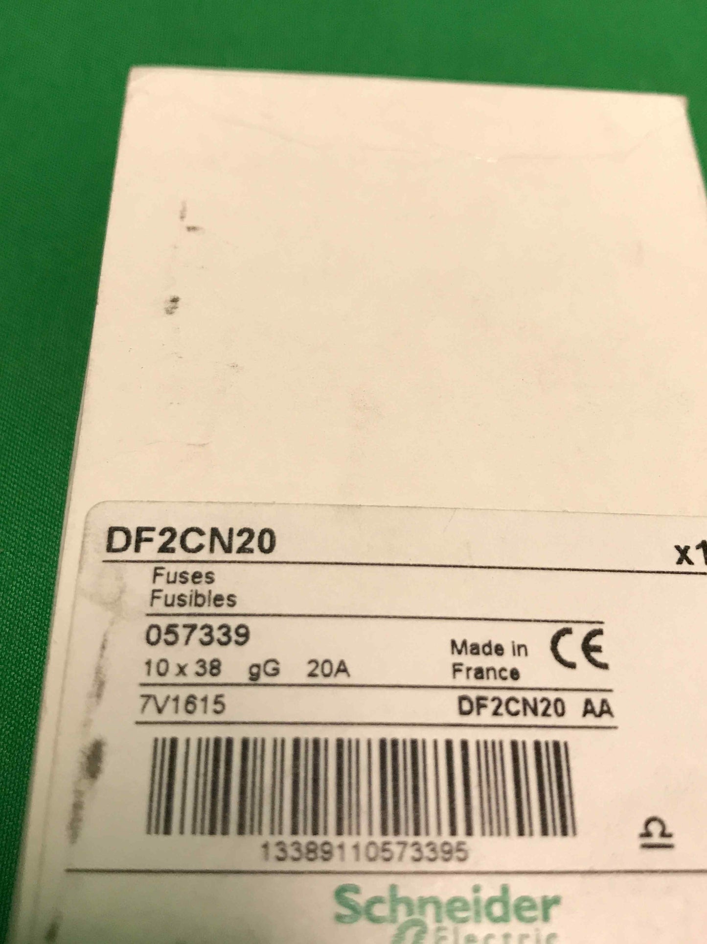 Schneider-Electric DF2CN20 DF2CN20 10 UNITS