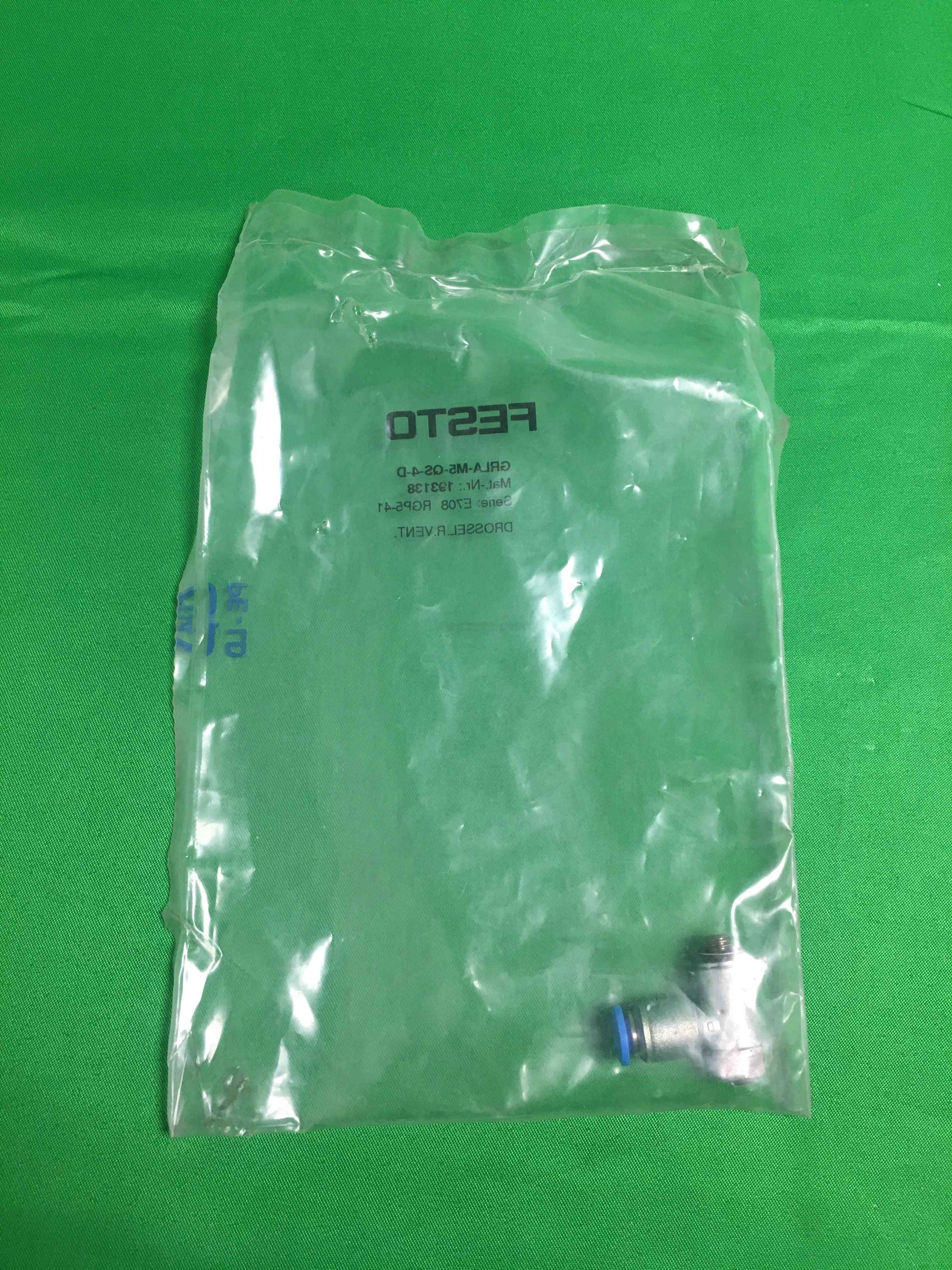 FESTO GRLA-M5-QS-4-D GRLAM5QS4D BOX OF 10 UNITS