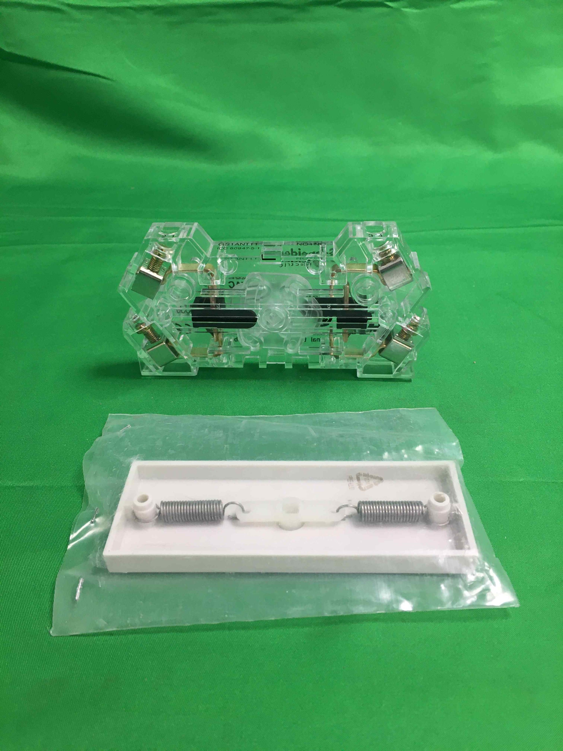 Schneider-Electric GS1ANT11 GS1ANT11 WITHOUT ORIGINAL PACKAGING