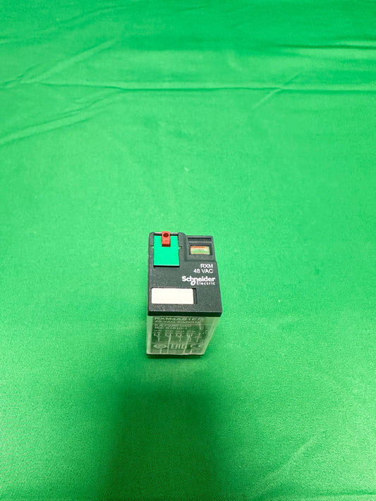 Schneider-Electric RXM4AB1E7 NEW RXM4AB1E7 4 UNITS