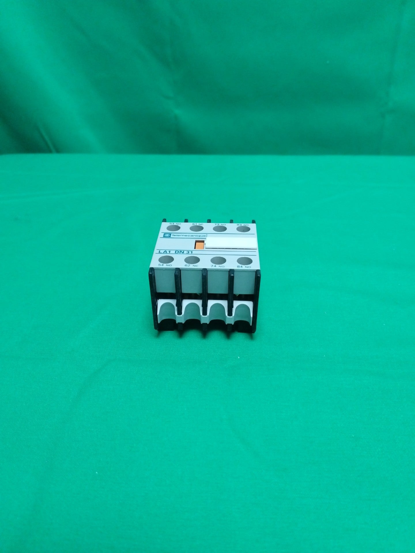 Schneider-Electric LA1DN31 LA1DN31 WITHOUT ORIGINAL PACKAGING