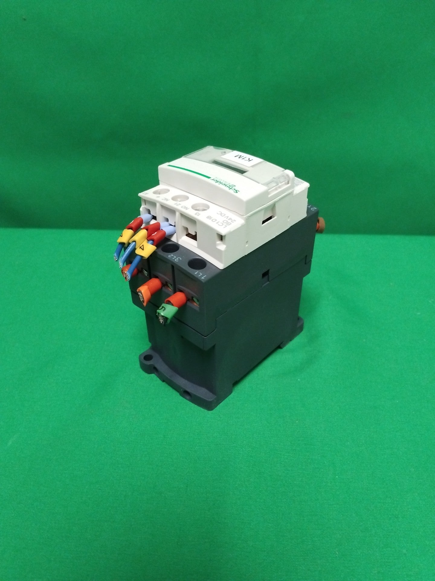 Schneider-Electric LAD4TBDL LAD4TBDL LC1D18