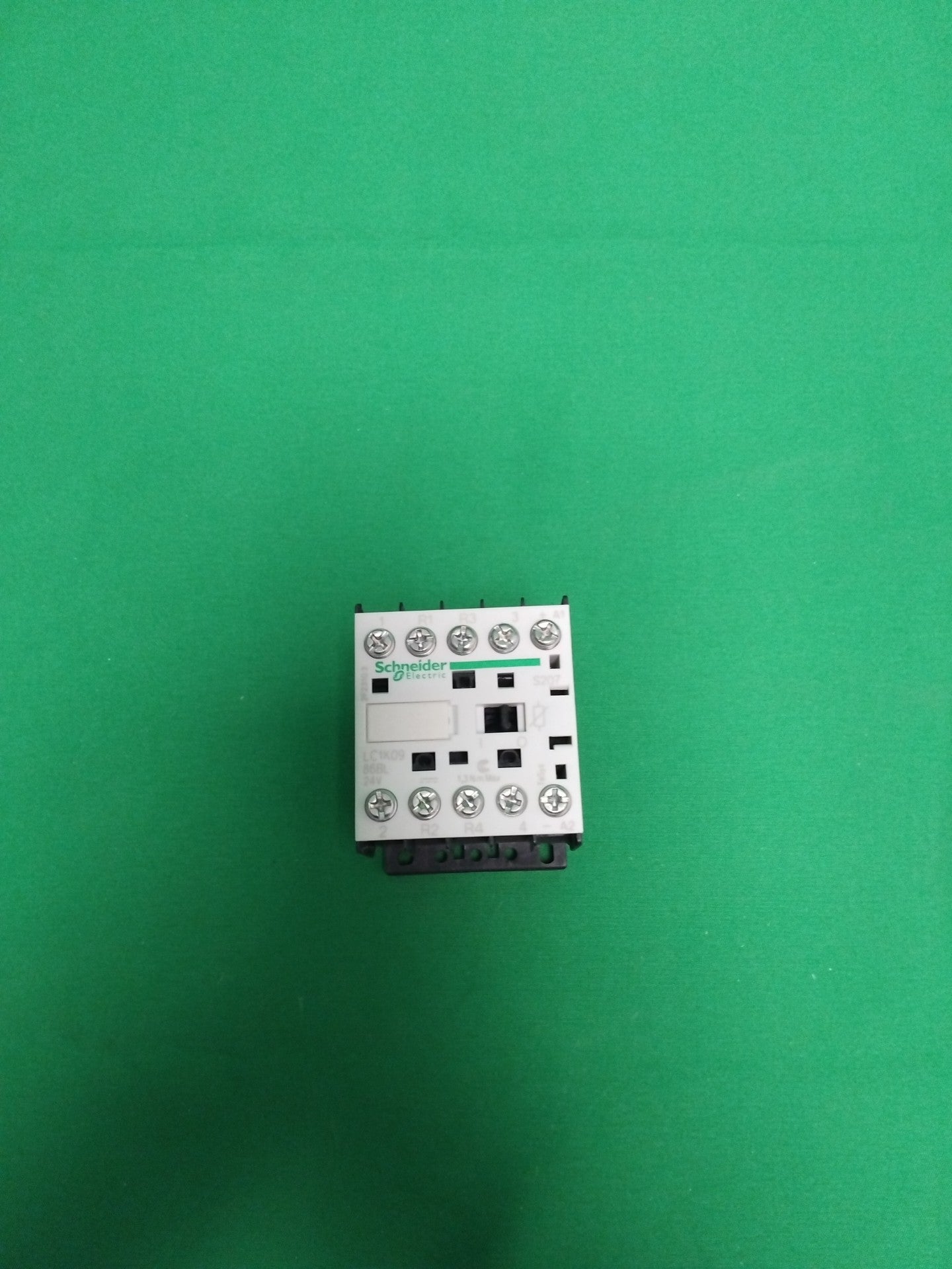 Schneider-Electric LC1K0986BLS207 LC1K0986BLS207