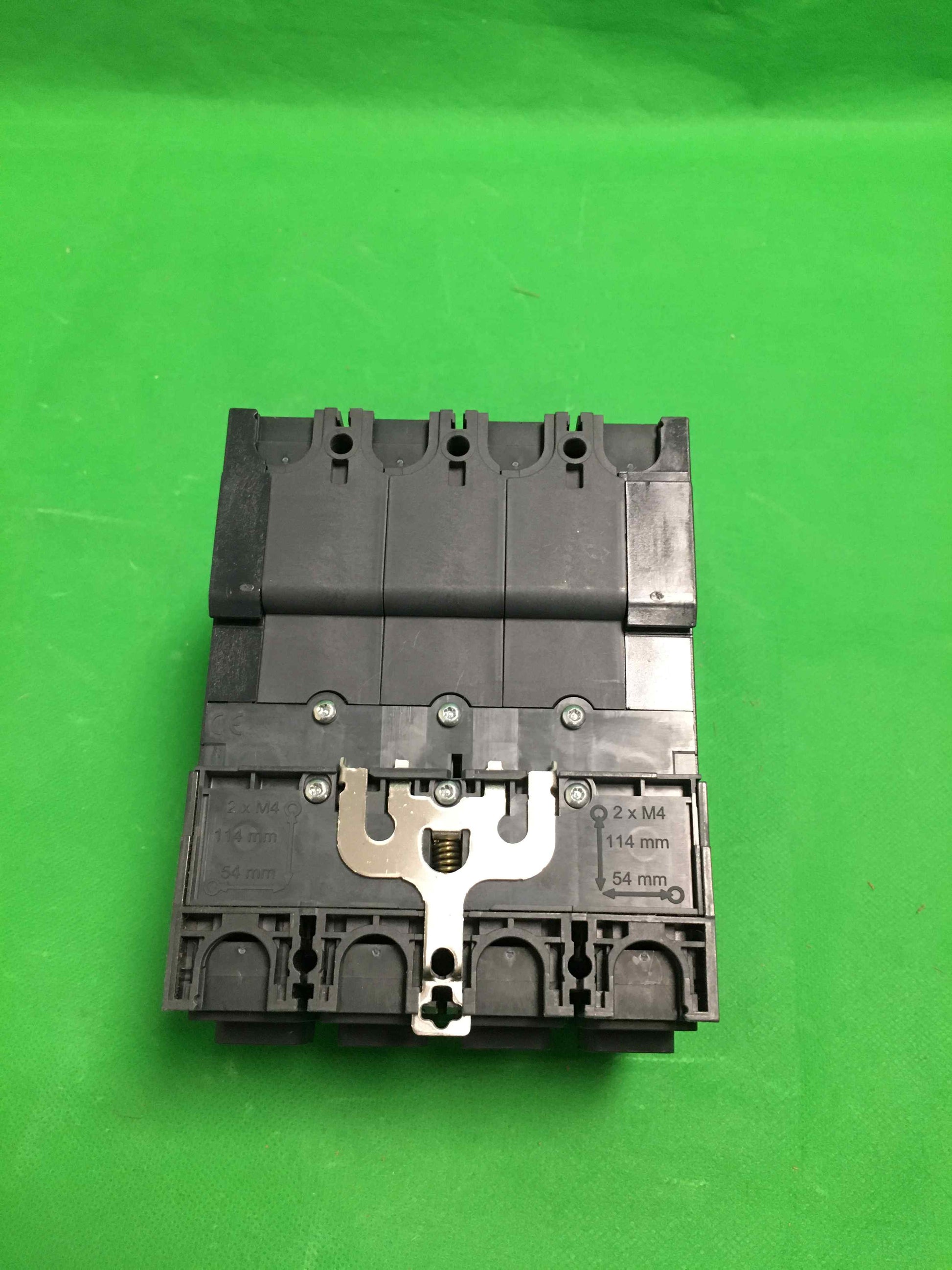 Schneider Electric-LV426123/LV426123