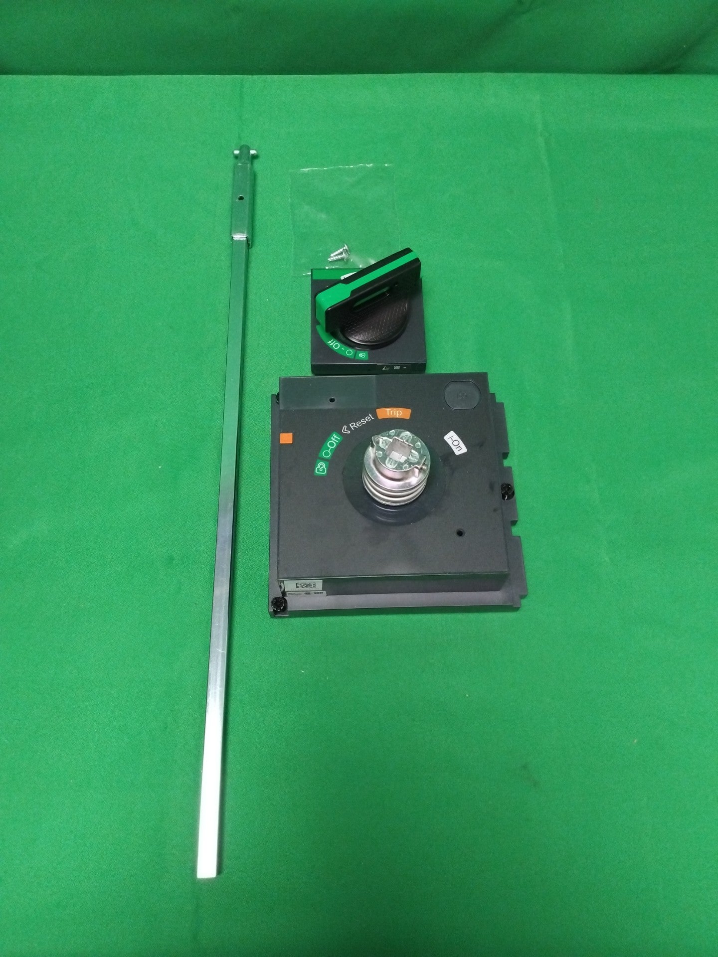 Schneider-Electric LV432603 LV432603 WITHOUT ORIGINAL PACKAGING