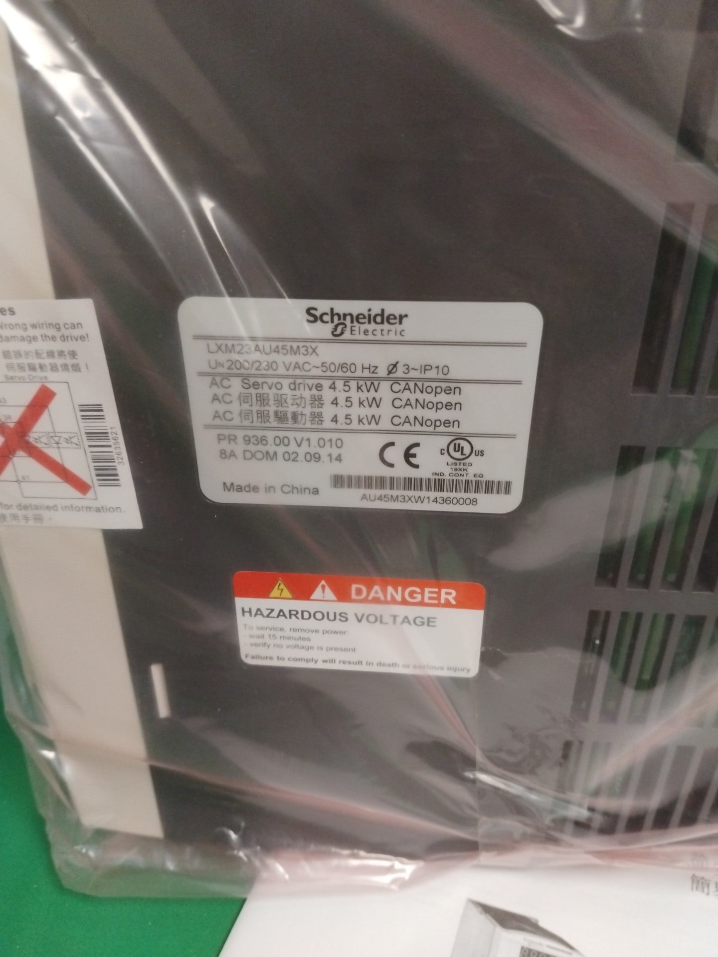 Schneider-Electric LXM23AU45M3X LXM23AU45M3X LEXIUM 23 SERVO DRIVE 4.5 KW