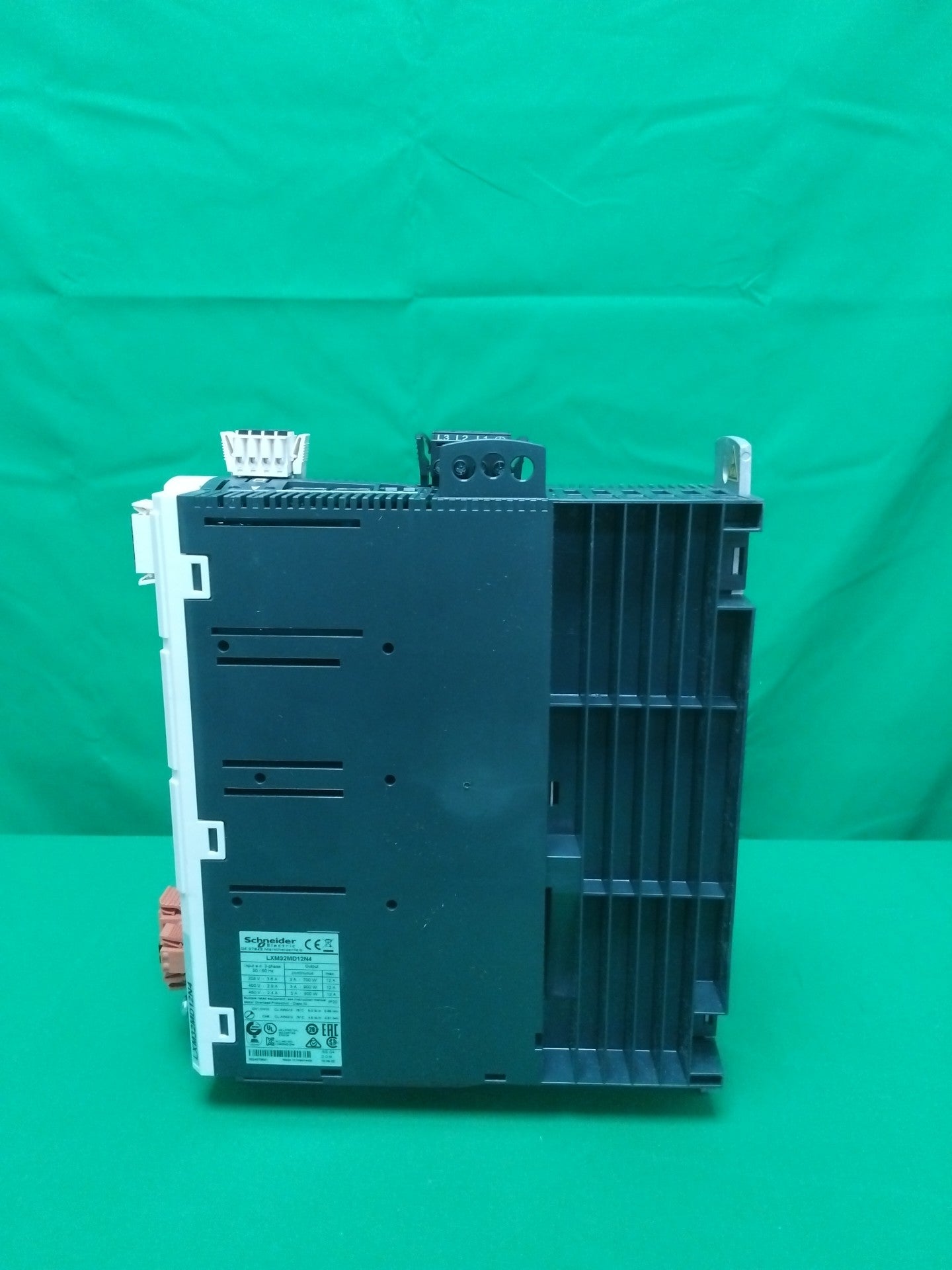Schneider-Electric LXM32MD12N4 LXM32MD12N4