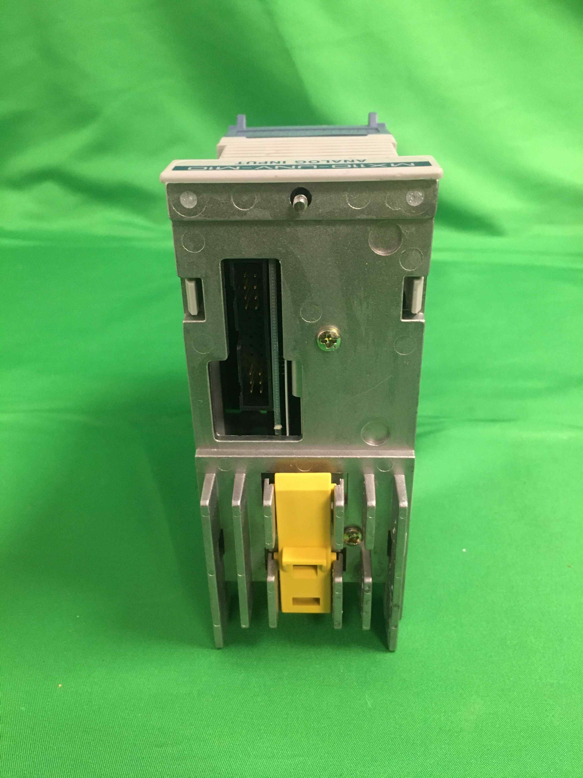 YOKOGAWA MX110-UNV-M10 MX110UNVM10 NO: 27D623243 422