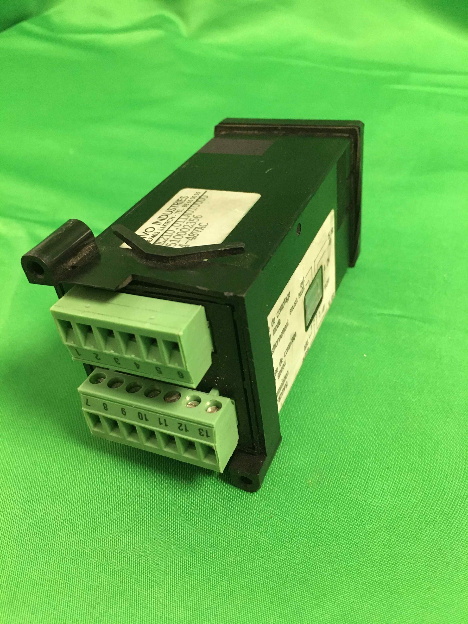 IVO INDUSTRIES NE210.011A010000 NE210011A010000 9510002356 24-48VAC