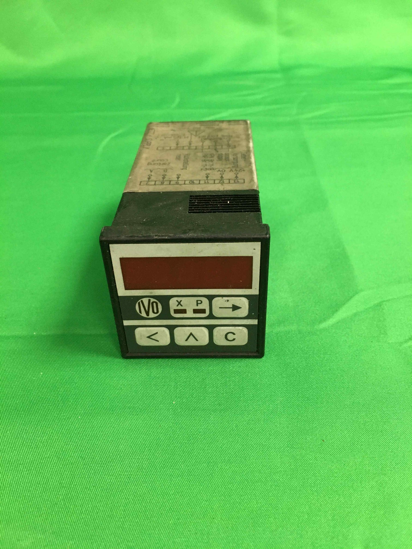 IVO INDUSTRIES NF210.012B010000 NF210.012B010000 9209000475