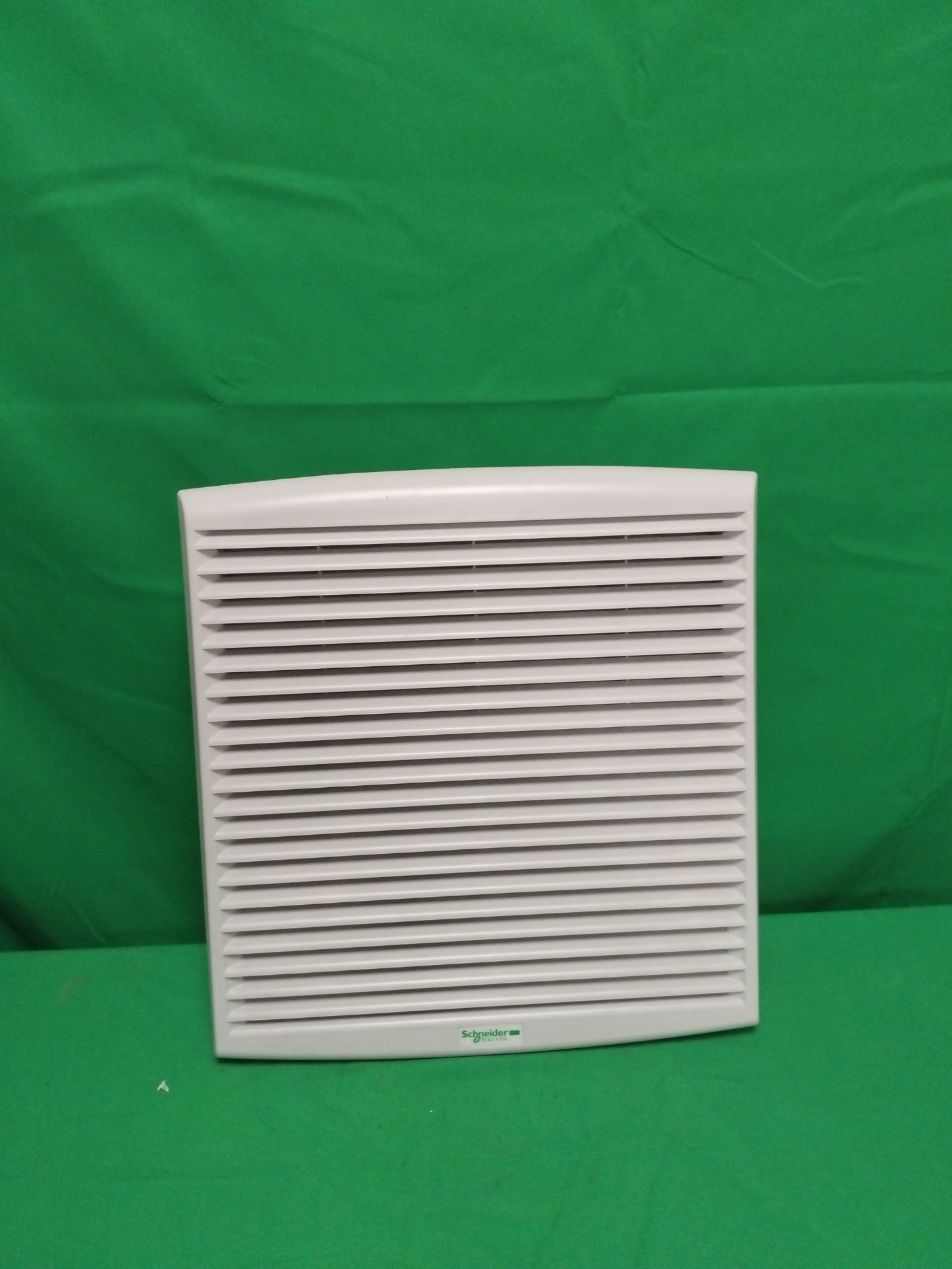 Schneider-Electric NSYCVF560M230PF NSYCVF560M230PF