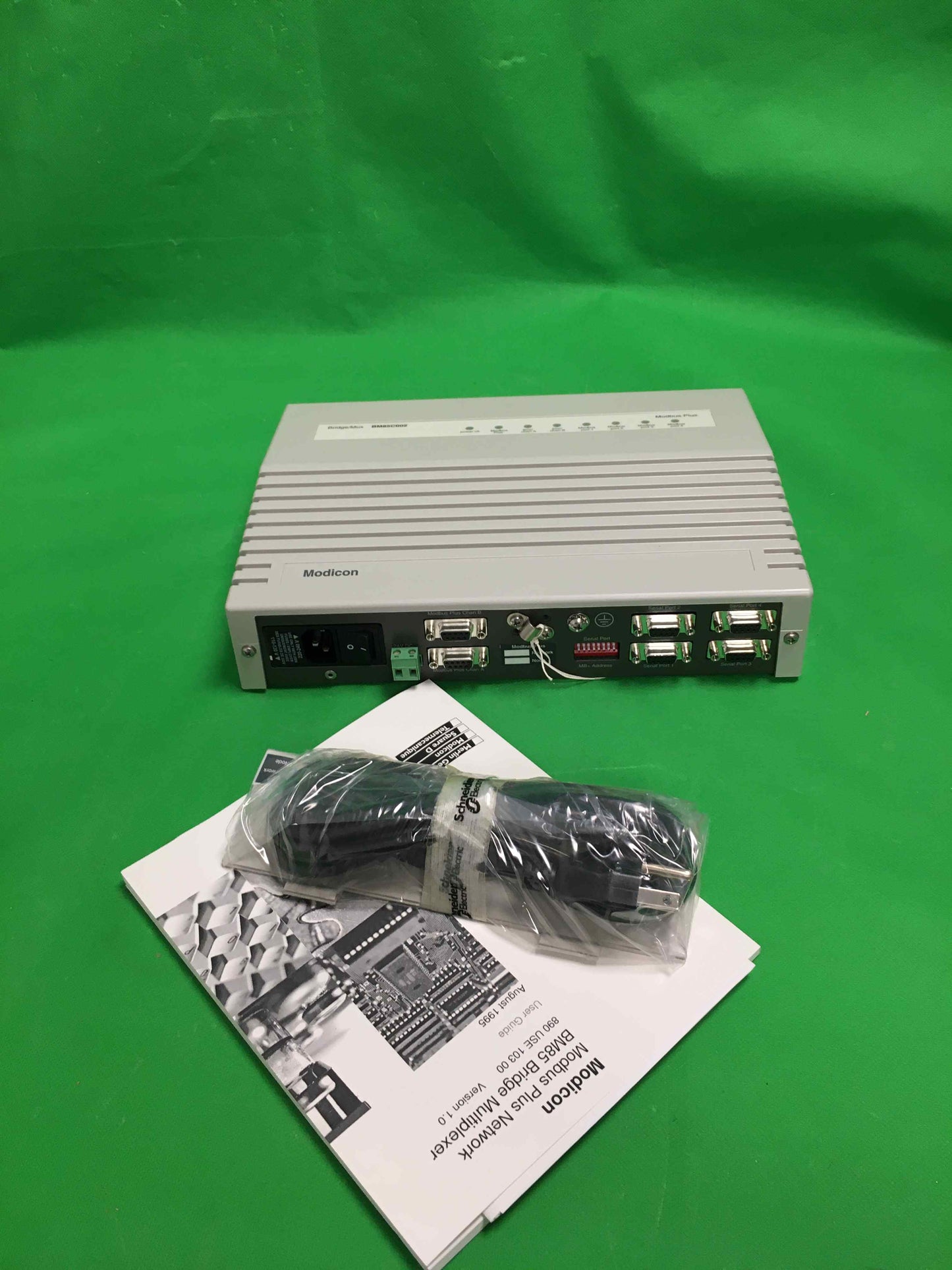 Schneider Electric-NW-BM85C002/NWBM85C002