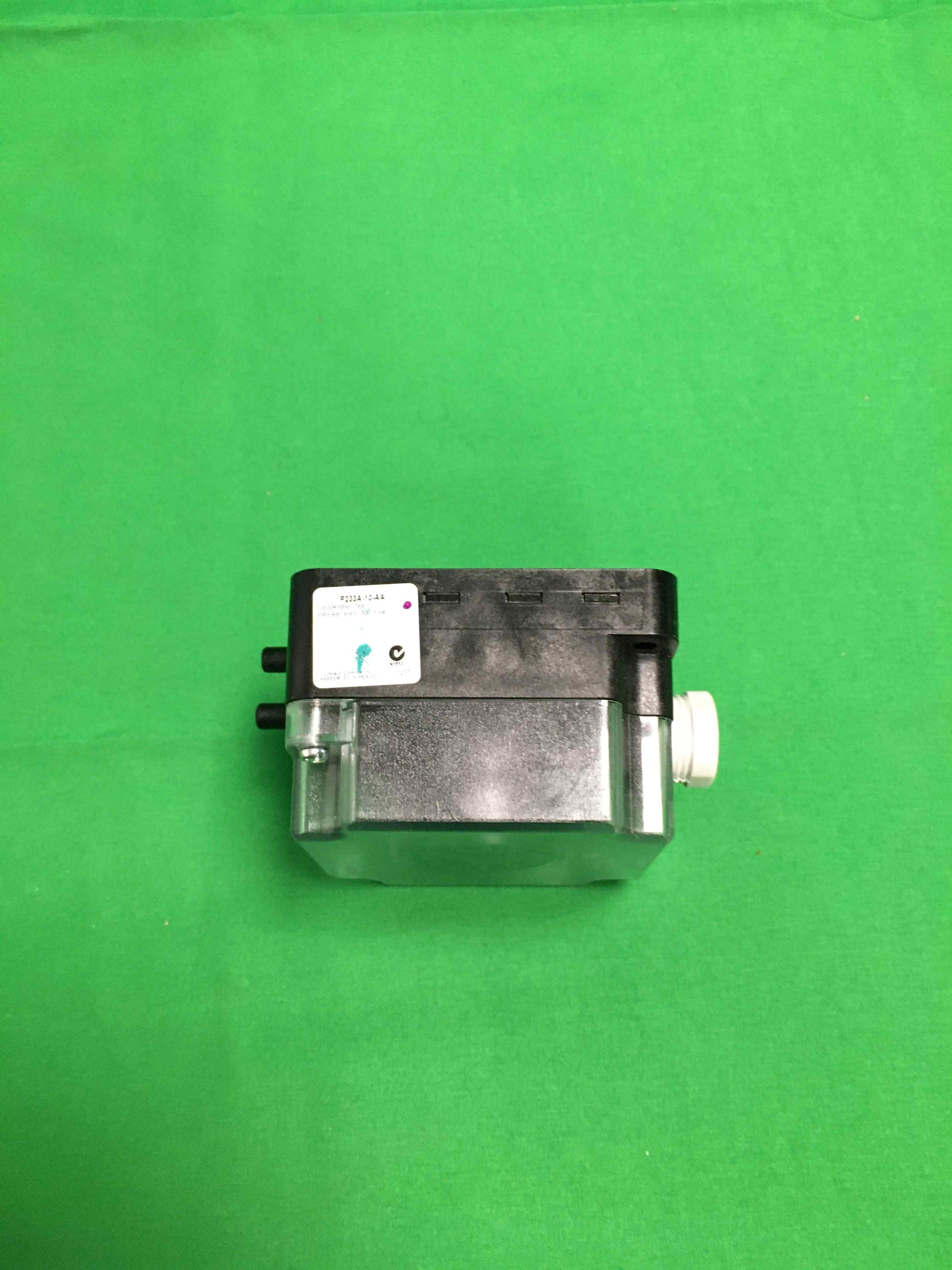 JOHNSON CONTROLS -P233A-10-AA/P233A10AA