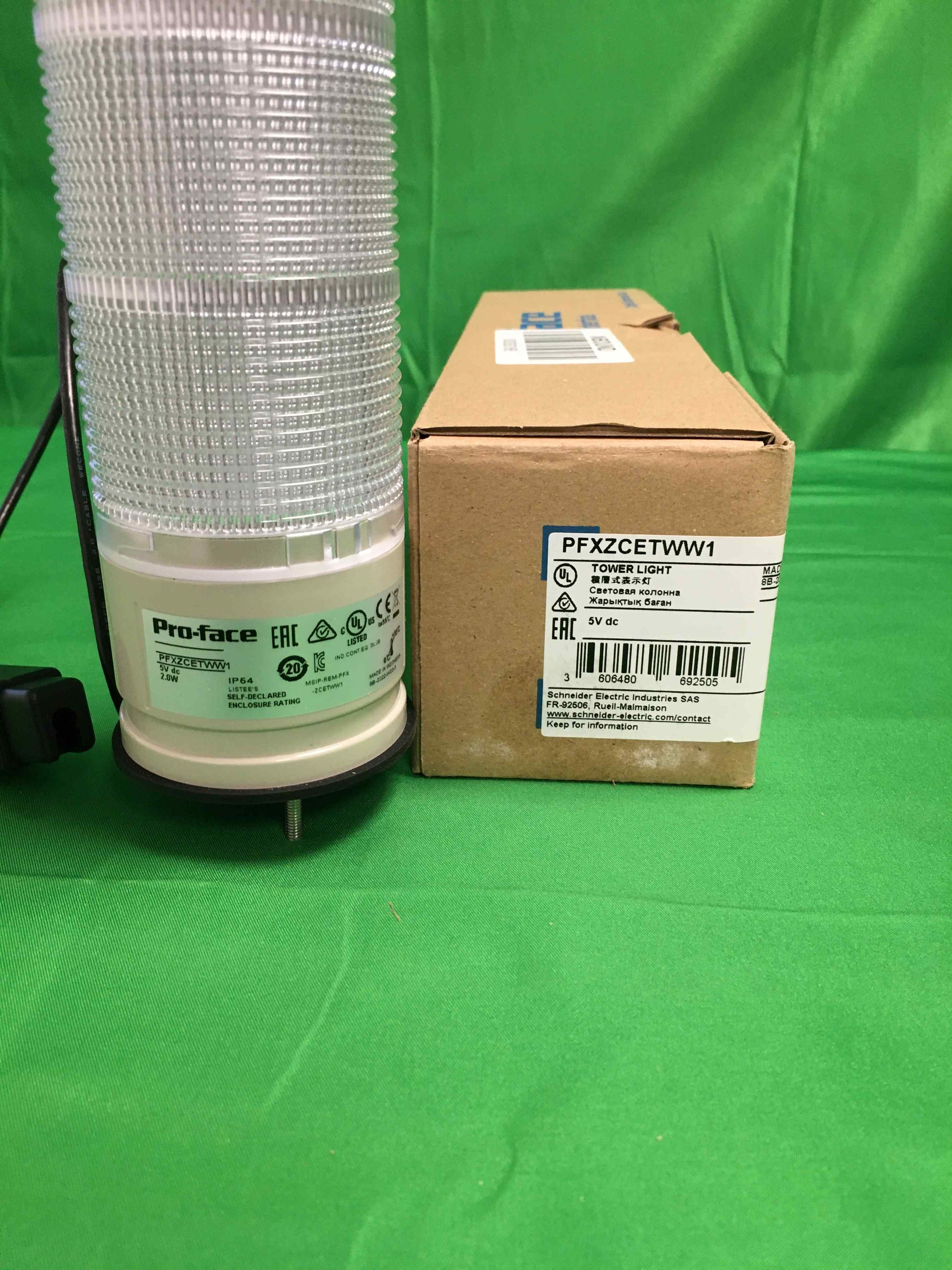 Pro-Face PFXZCETWW1 PFXZCETWW1 Schneider-Electric IP54