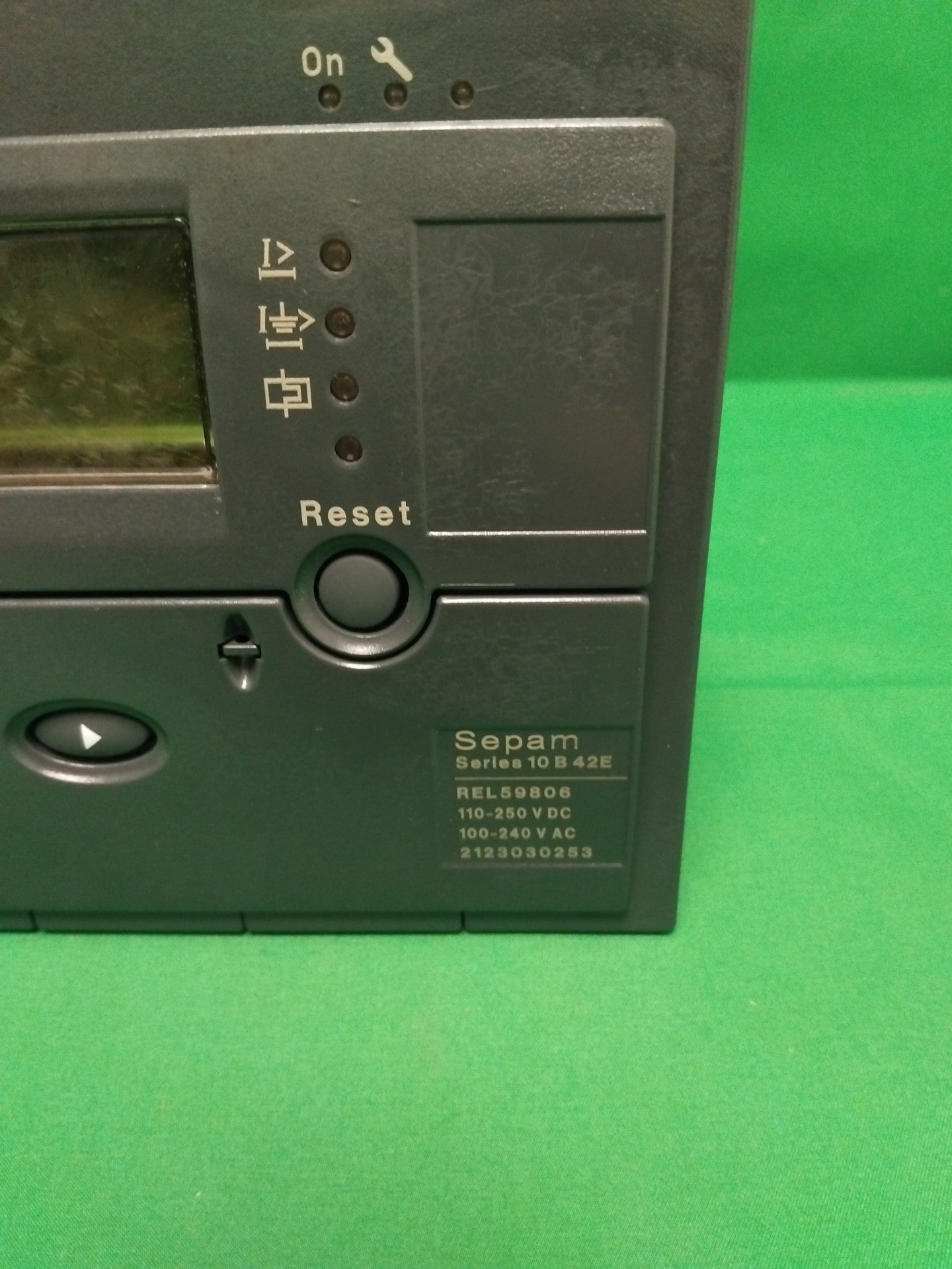 Schneider-Electric REL59806 REL59806