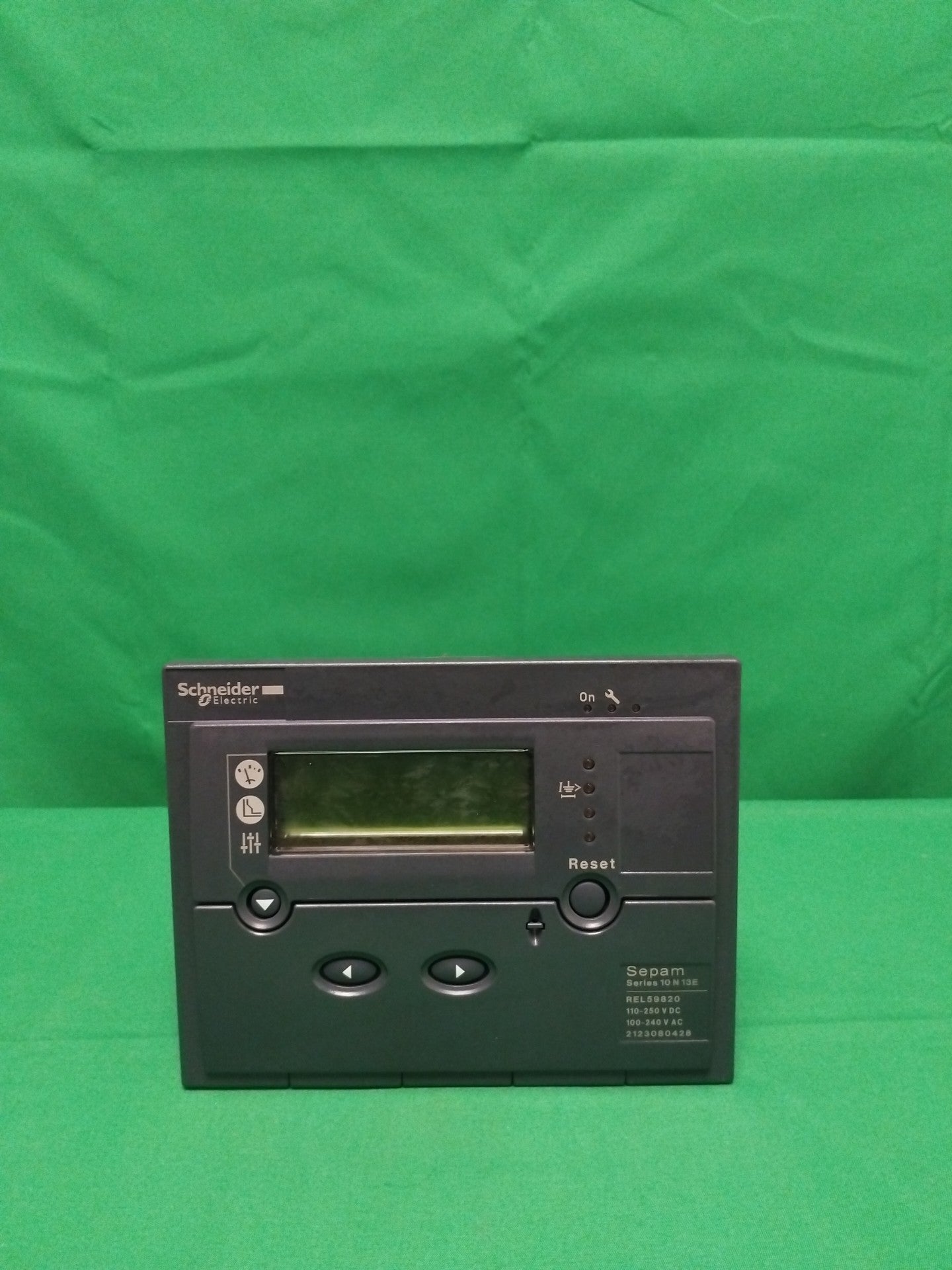 Schneider-Electric REL59820 REL59820