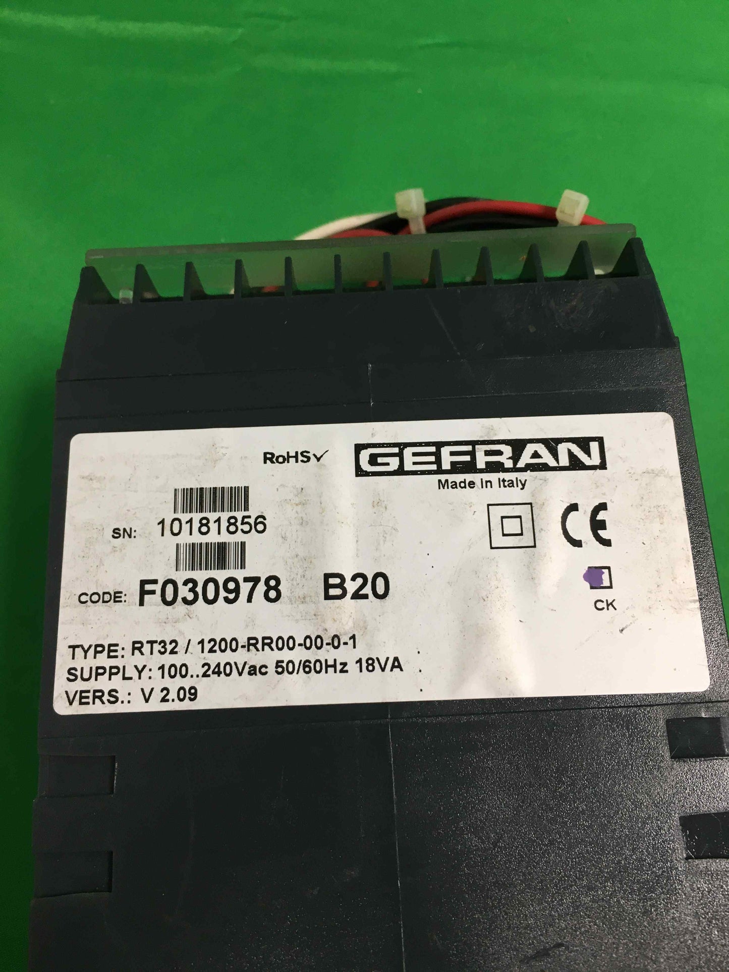 GEFRAN RT32 1200-RR00-00-0-1 RT321200RR000001 RT32 /1200-RR00-00-0-1 B20