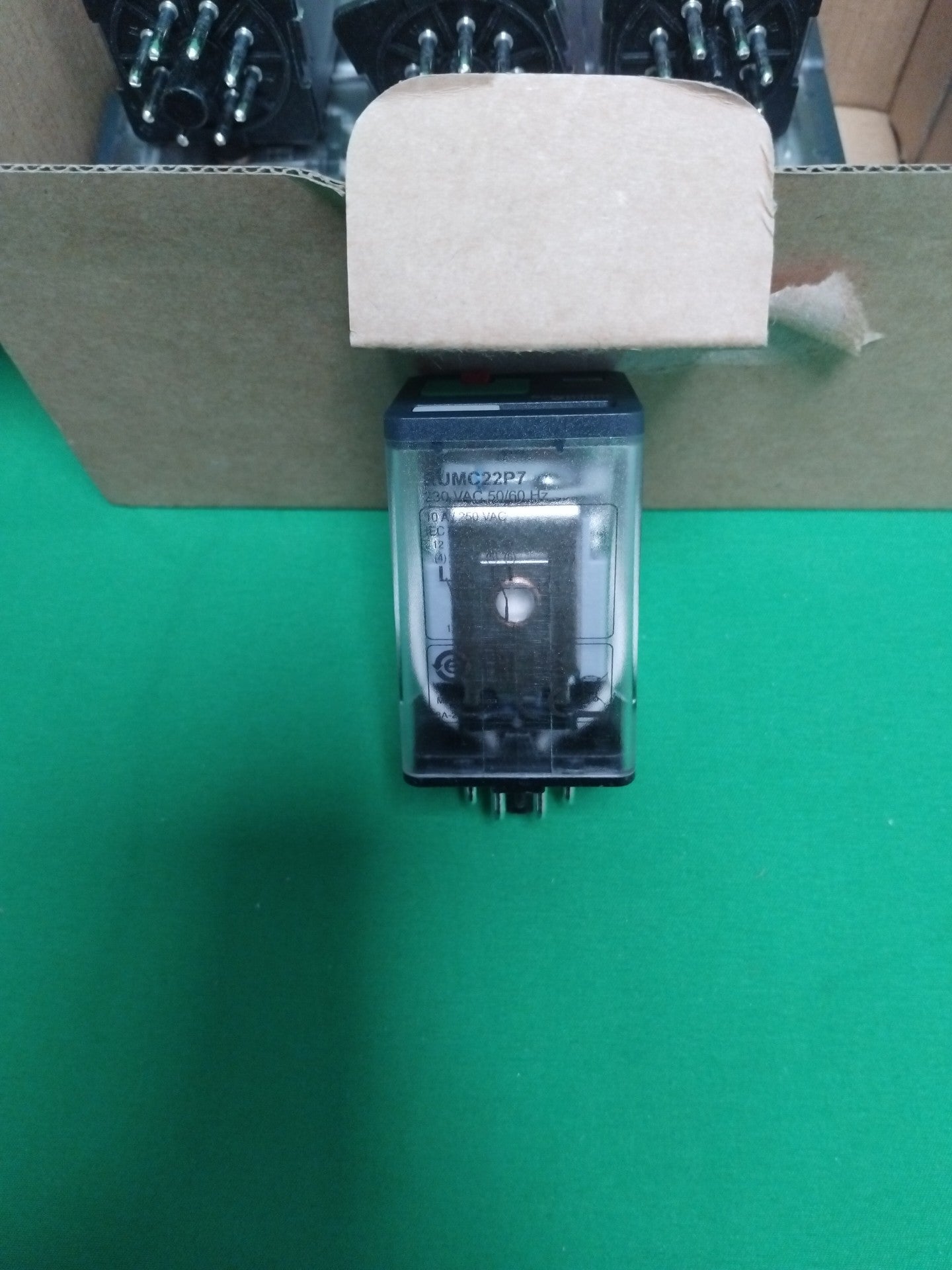 Schneider-Electric RUMC22P7 RUMC22P7