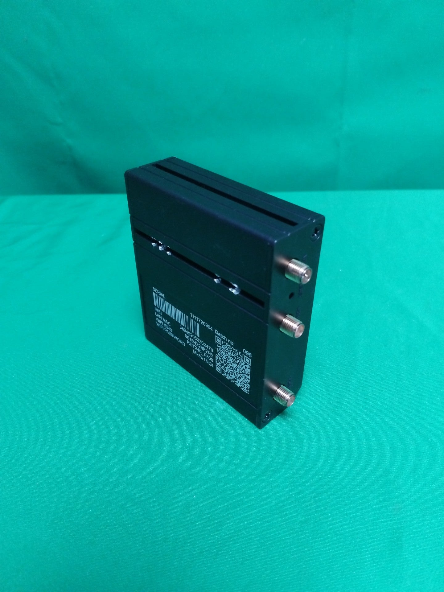 TELTONIKA RUT240 RUT240 LTE ROUTER