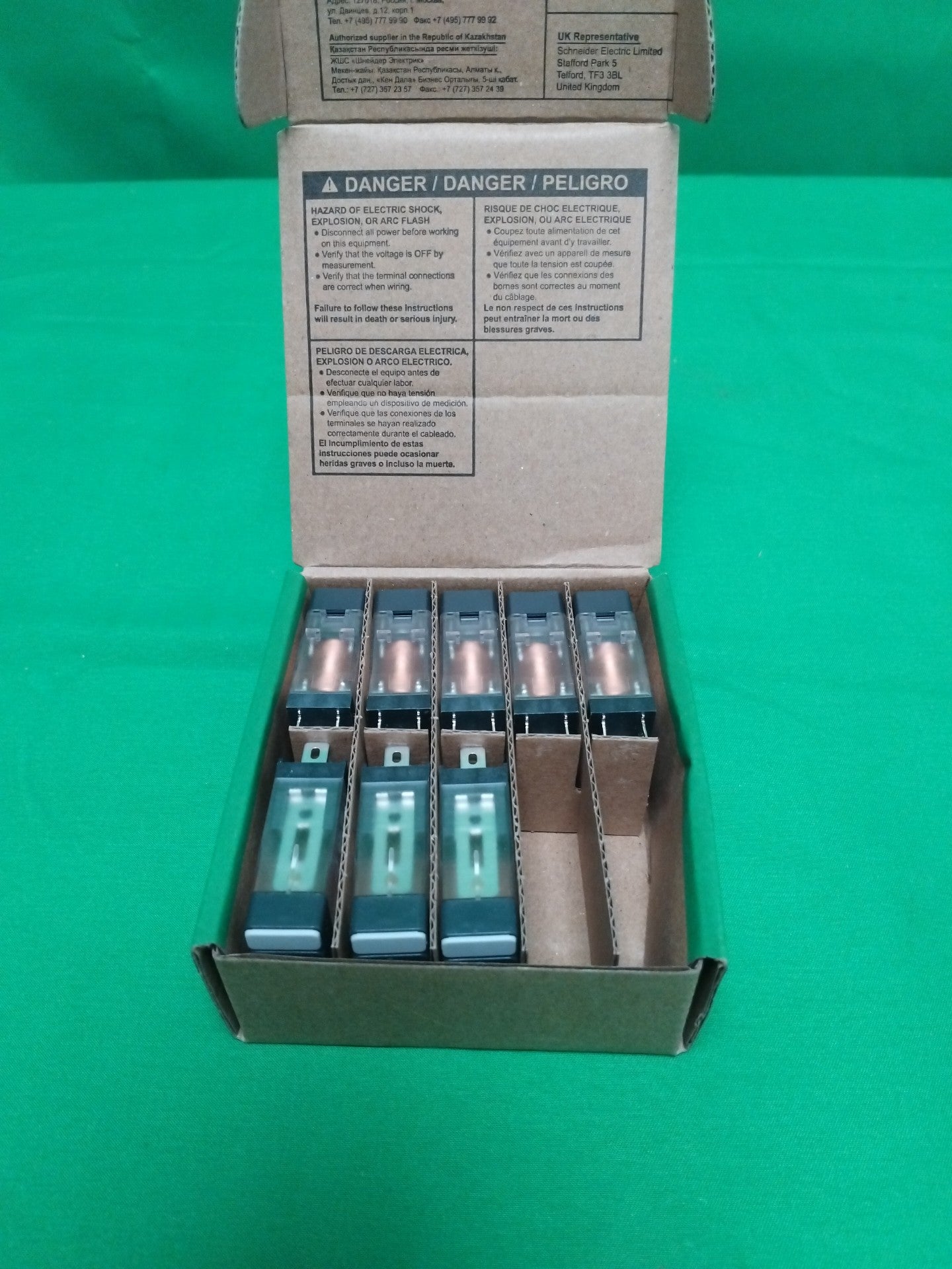 Schneider-Electric RXG12F7 RXG12F7 Box of 8 units