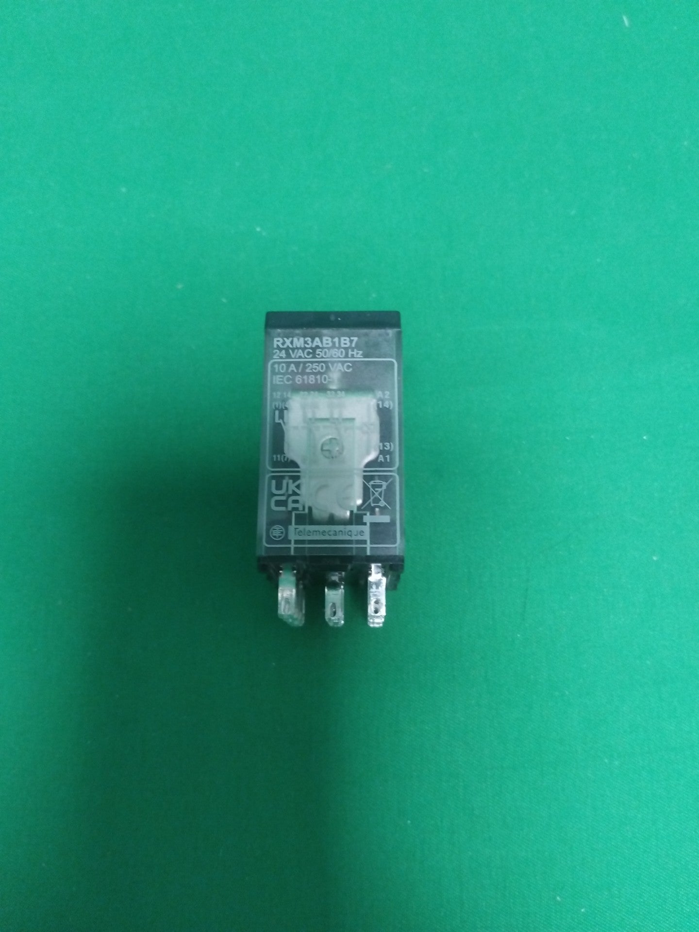 Schneider-Electric RXM3AB1B7 RXM3AB1B7 WITHOUT ORIGINAL PACKAGING