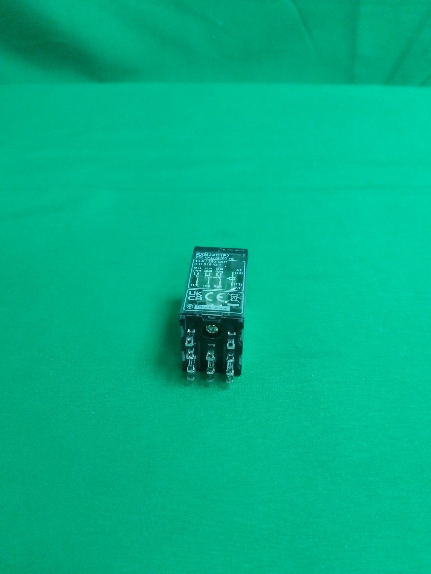 Schneider-Electric RXM3AB1P7 RXM3AB1P7 WITHOUT ORIGINAL PACKAGING