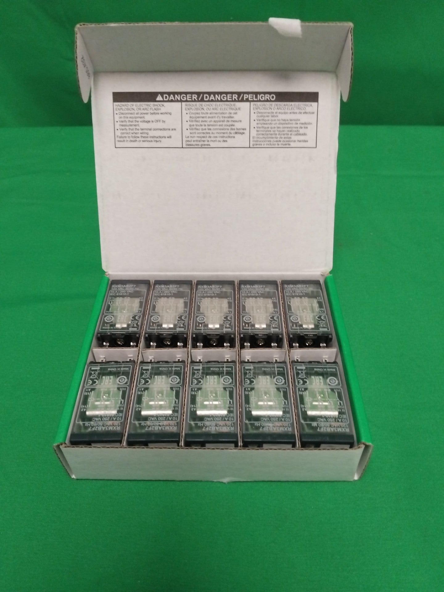 Schneider-Electric RXM3AB2F7 RXM3AB2F7