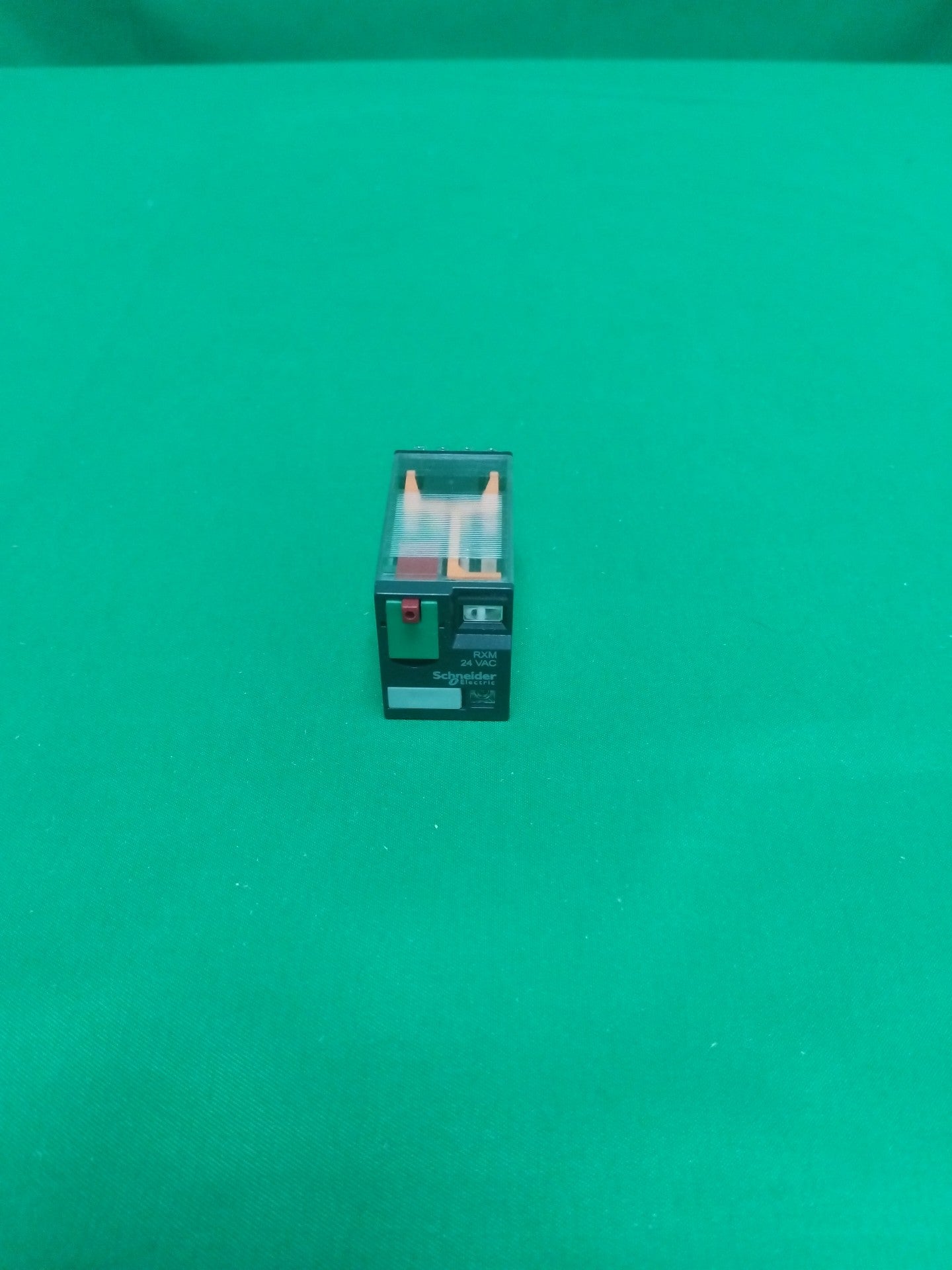 Schneider-Electric RXM4AB2B7 RXM4AB2B7 WITHOUT ORIGINAL PACKAGING