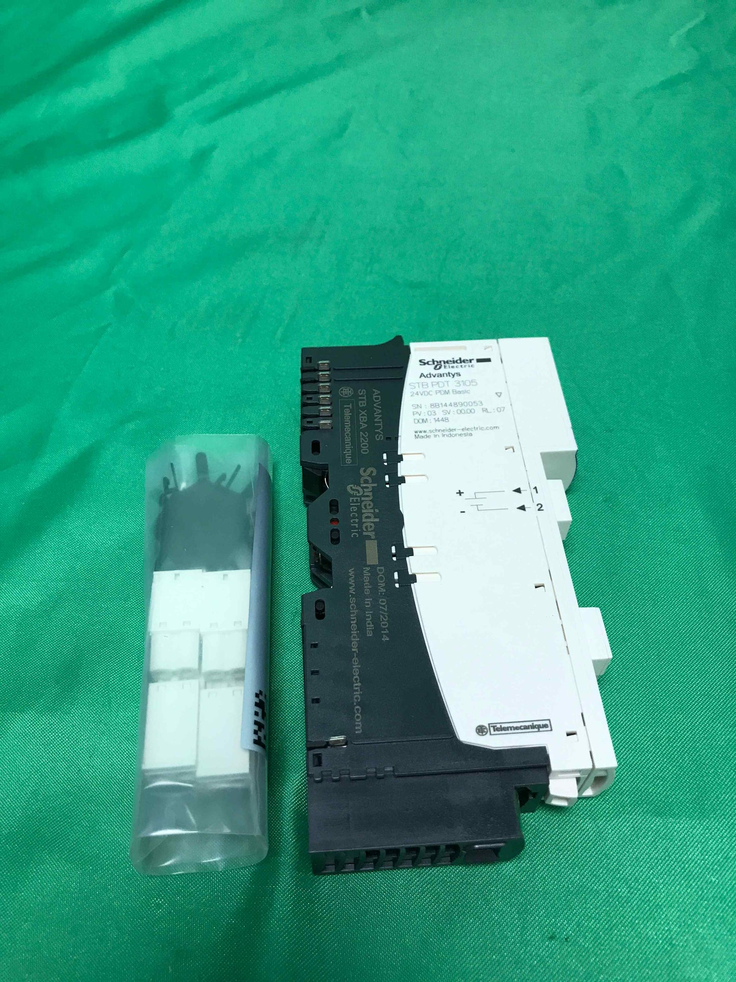 SCHNEIDER ELECTRIC STBPDT3105K STBPDT3105K ( 18 months warranty )