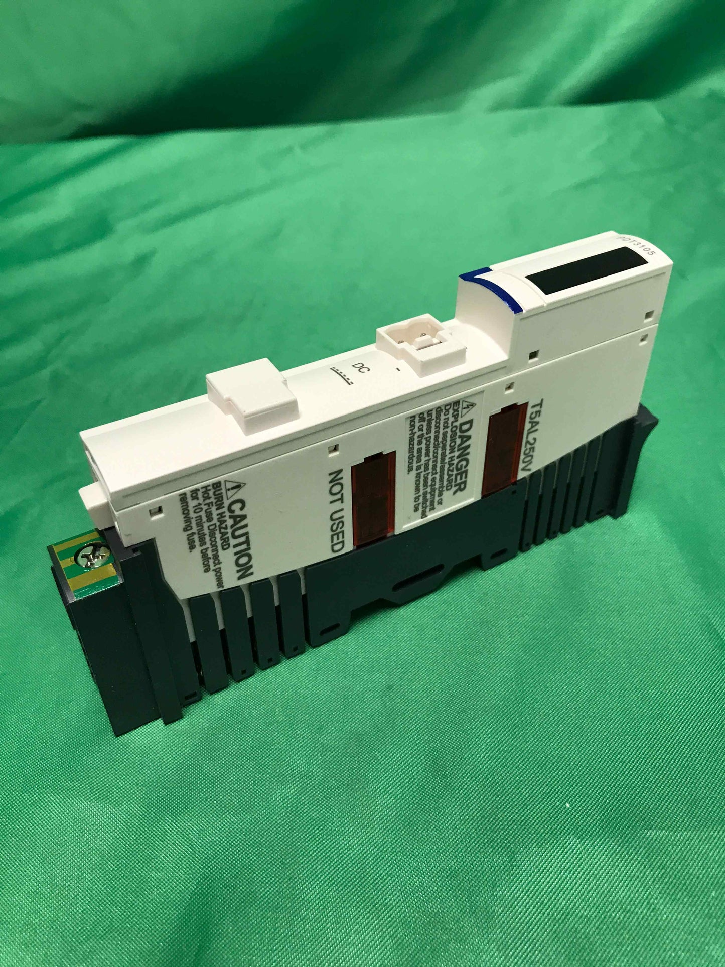 SCHNEIDER ELECTRIC STBPDT3105K STBPDT3105K ( 18 months warranty )