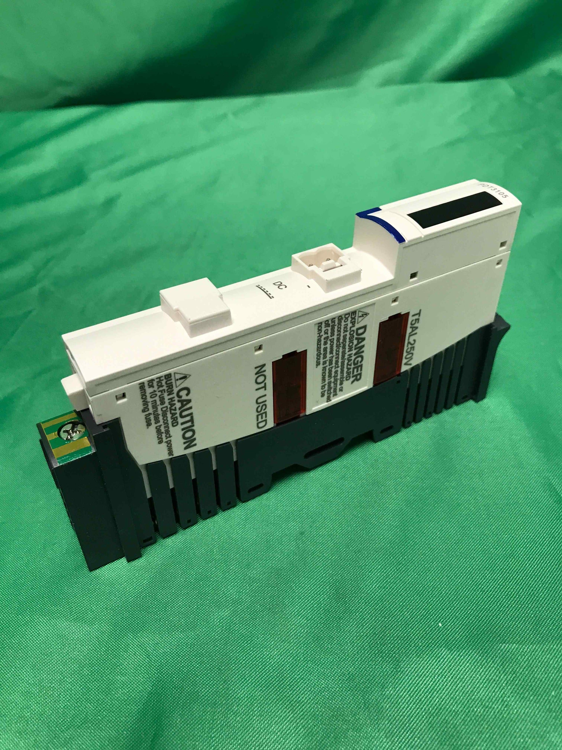 SCHNEIDER ELECTRIC STBPDT3105K STBPDT3105K ( 18 months warranty )