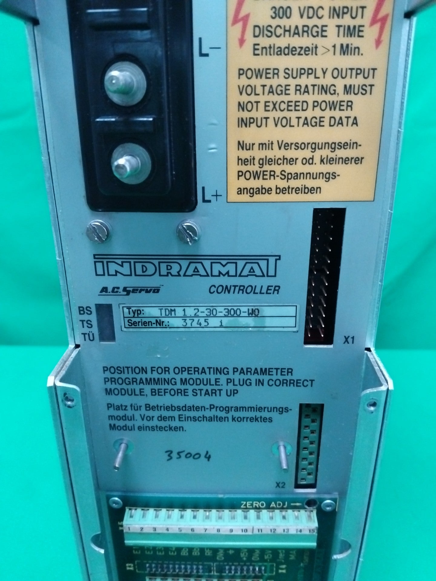 Indramat TDM1.2-30-300-W0 TDM1230300W0 Manque vitre protection