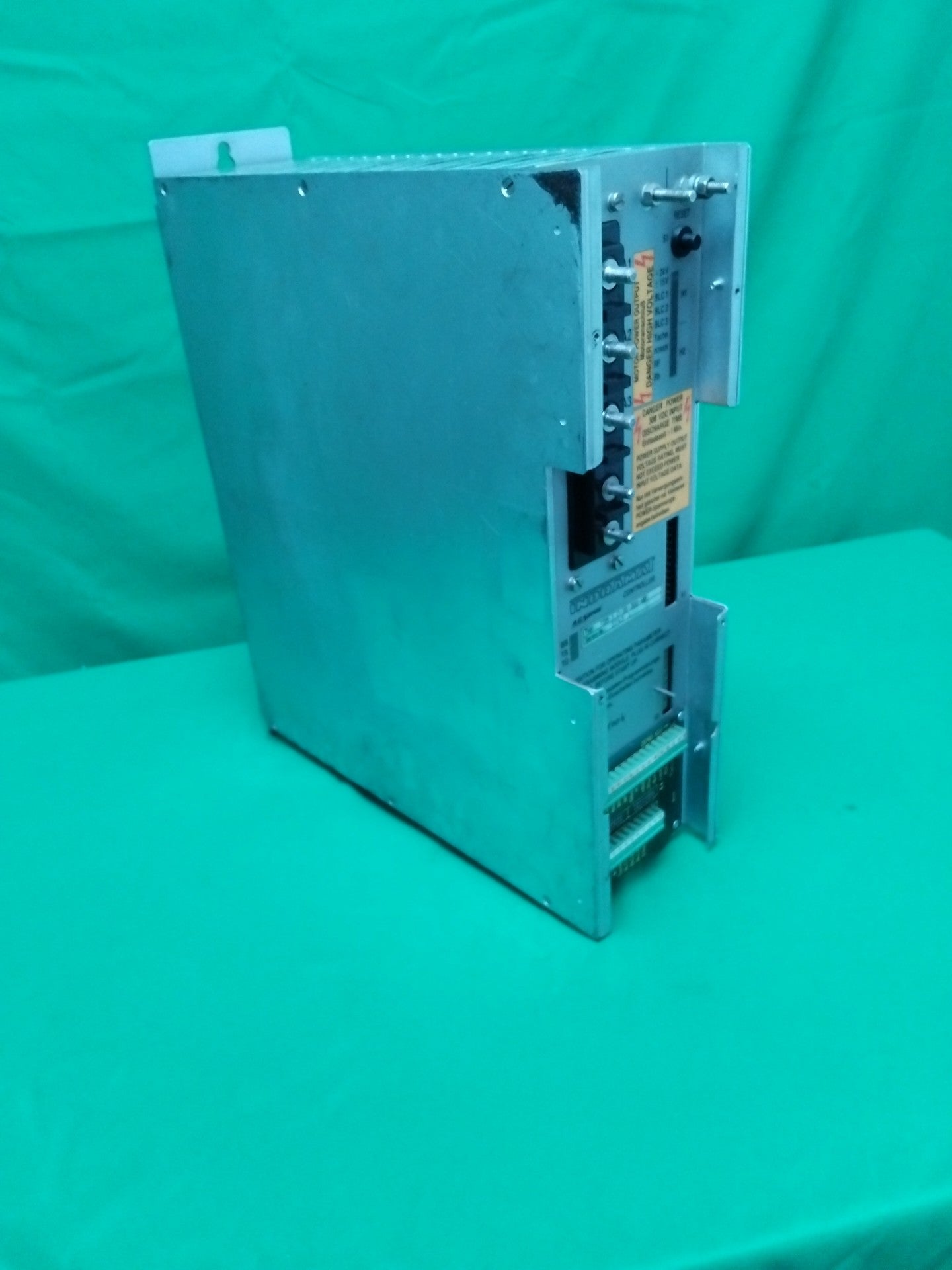 Indramat TDM1.2-30-300-W0 TDM1230300W0 Manque vitre protection