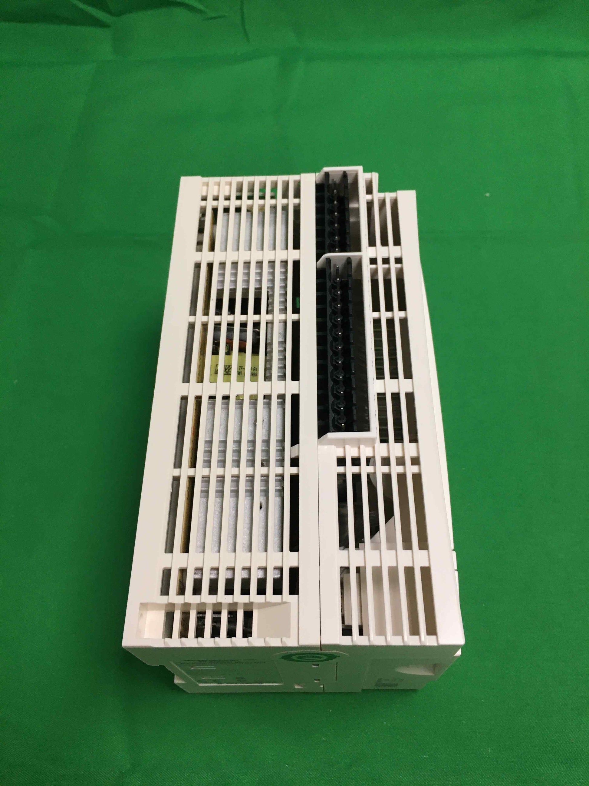 Schneider Electric-TM238LFDC24DT/TM238LFDC24DT