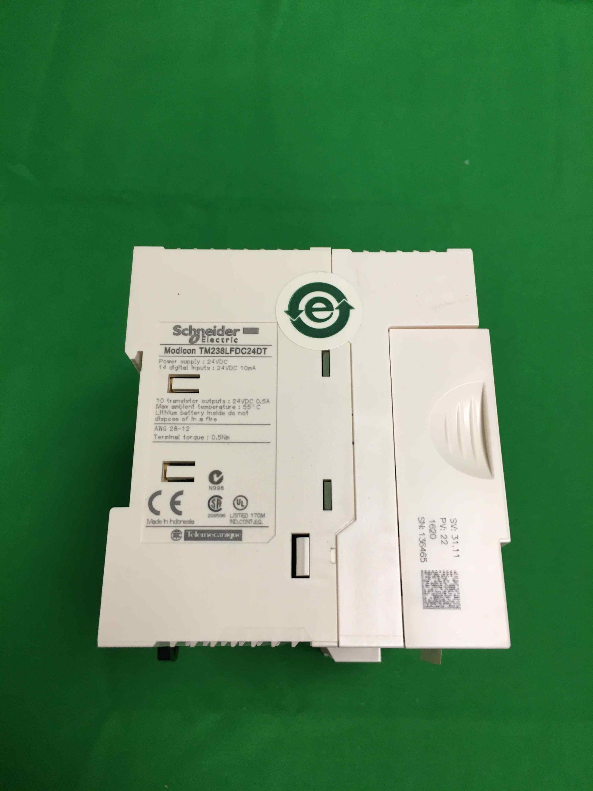 Schneider Electric-TM238LFDC24DT/TM238LFDC24DT