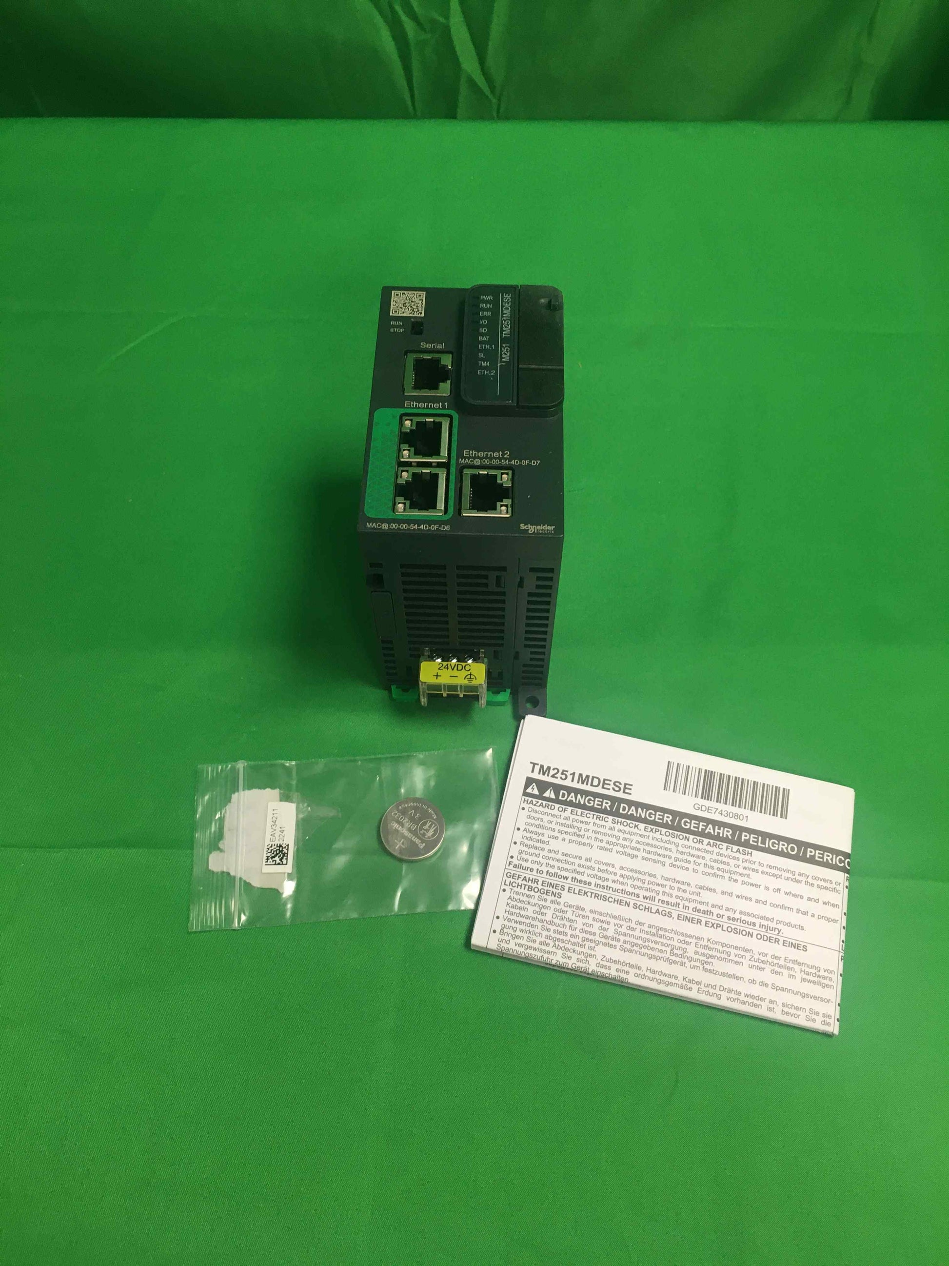 Schneider-Electric TM251MDESE TM251MDESE