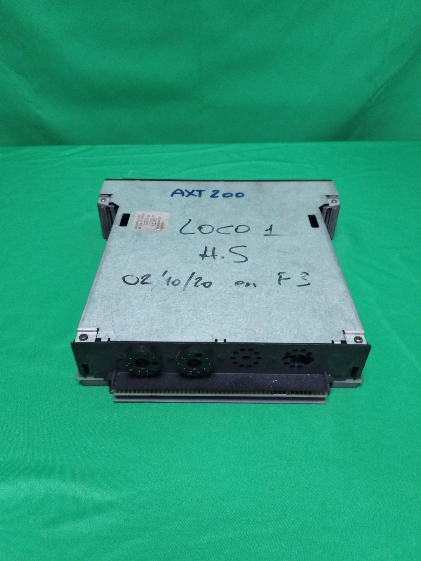 Schneider-Electric TSXAXT200 TSXAXT200 Defective