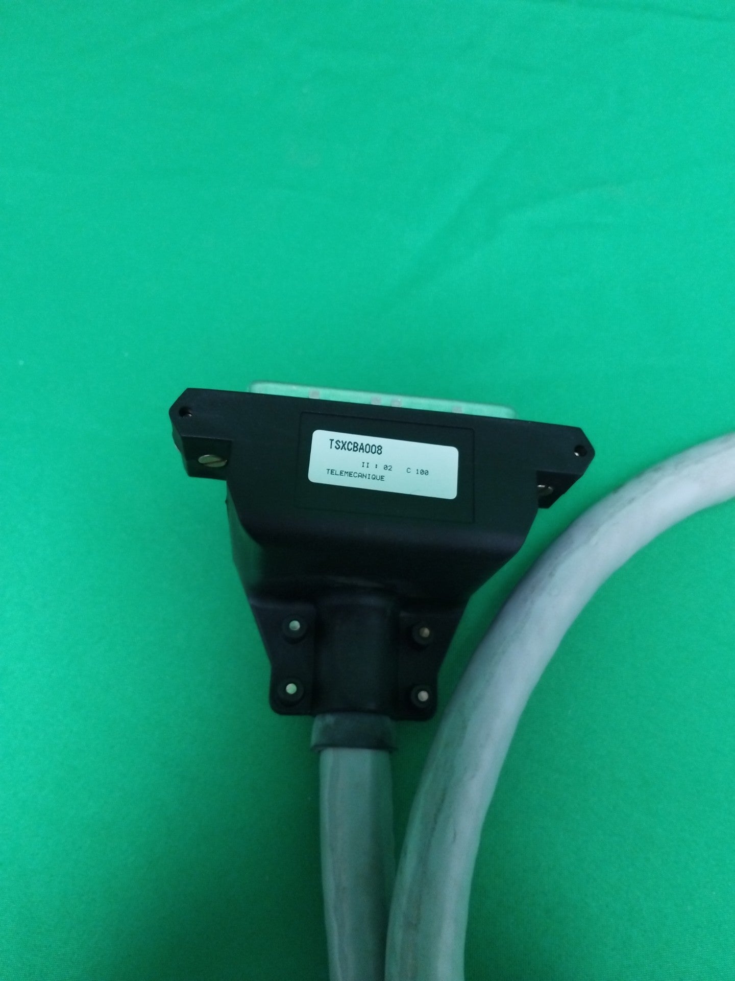 Schneider-Electric TSXCBA008 TSXCBA008 WITHOUT ORIGINAL PACKAGING